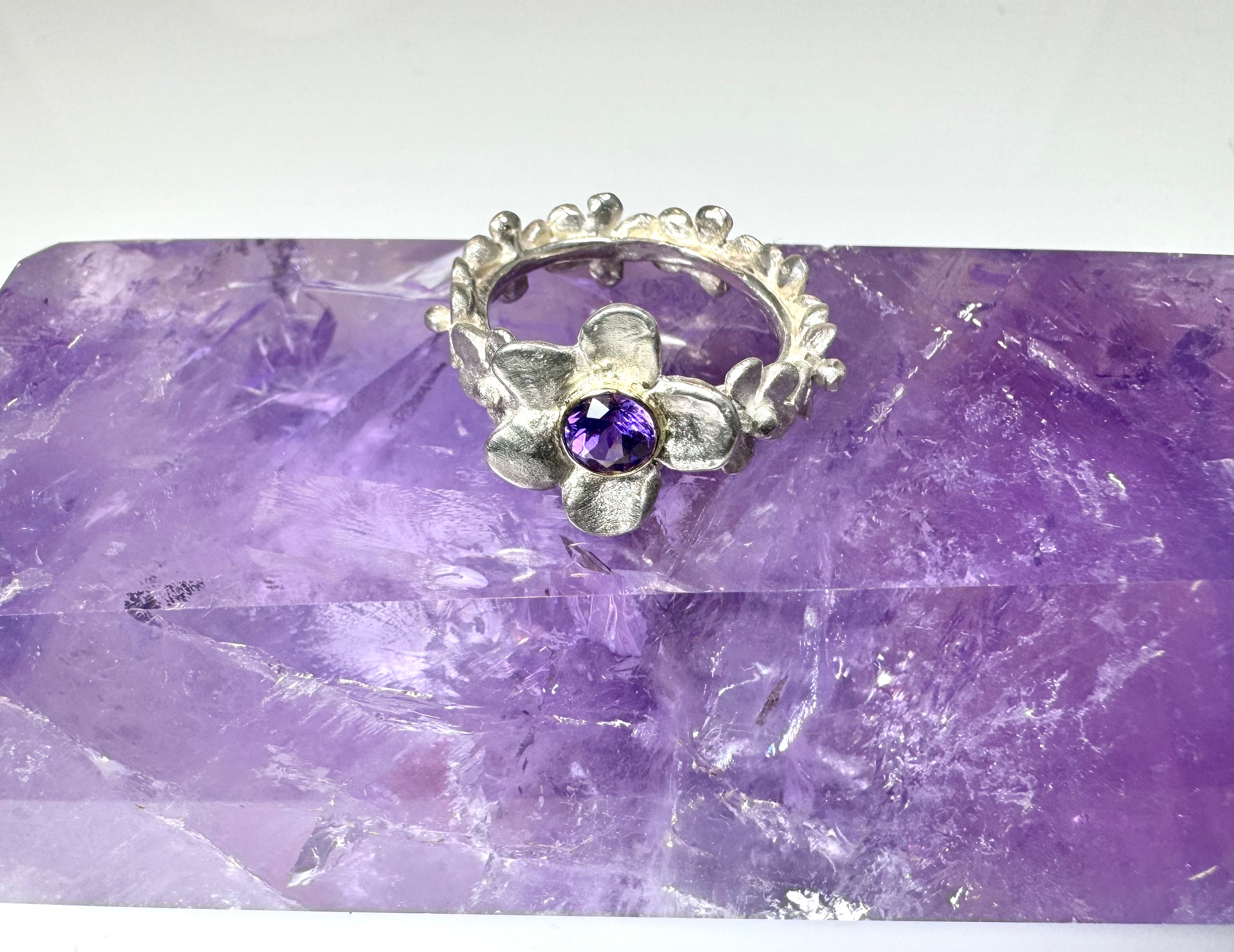 Amethyst Flower Ring