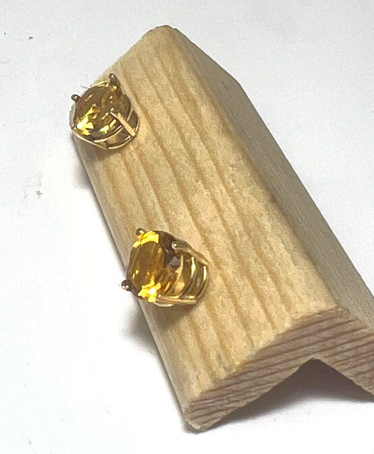 Citrine 7mm 14k Studs