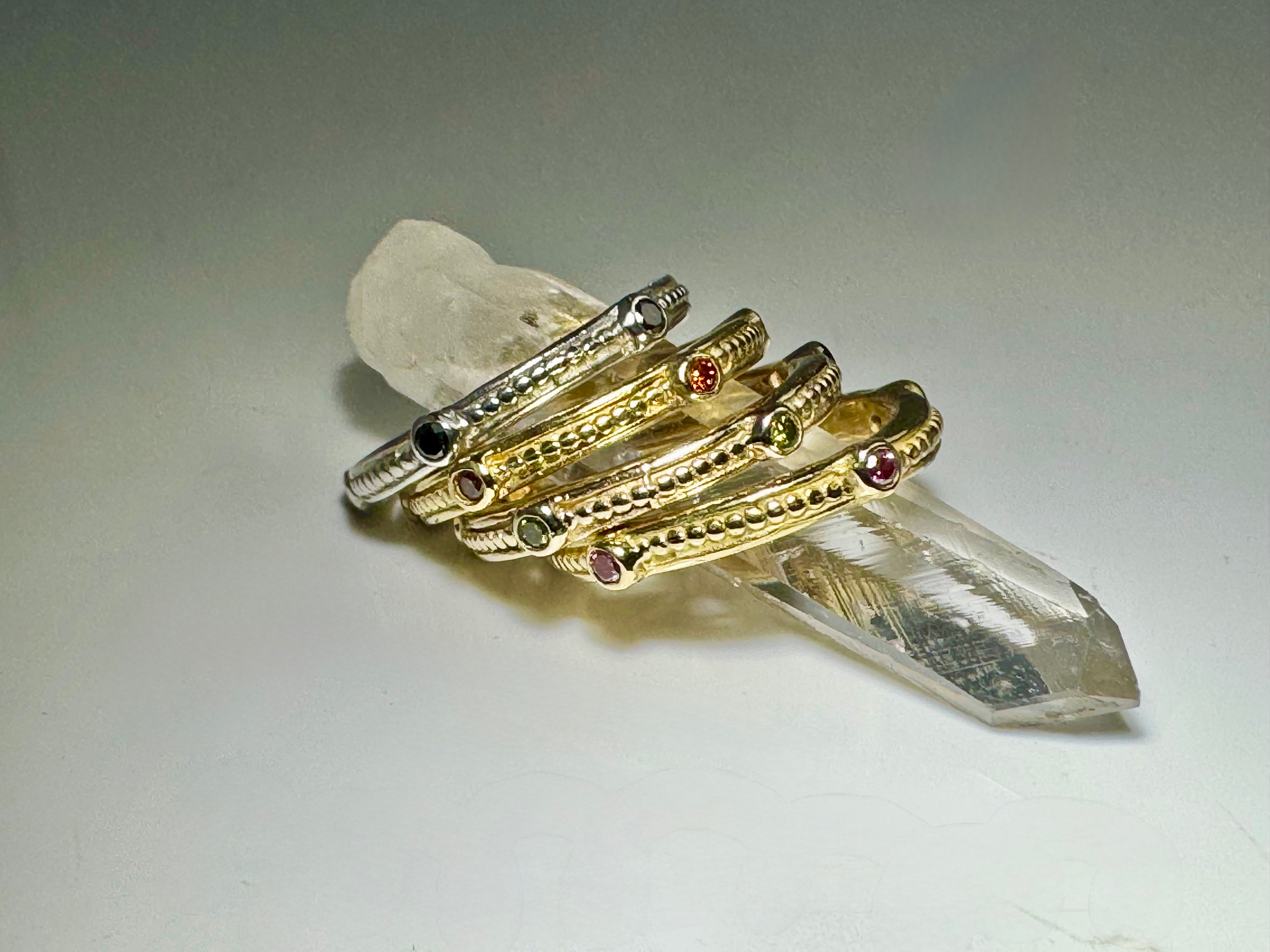 Pink Diamond Beaded 18k Band