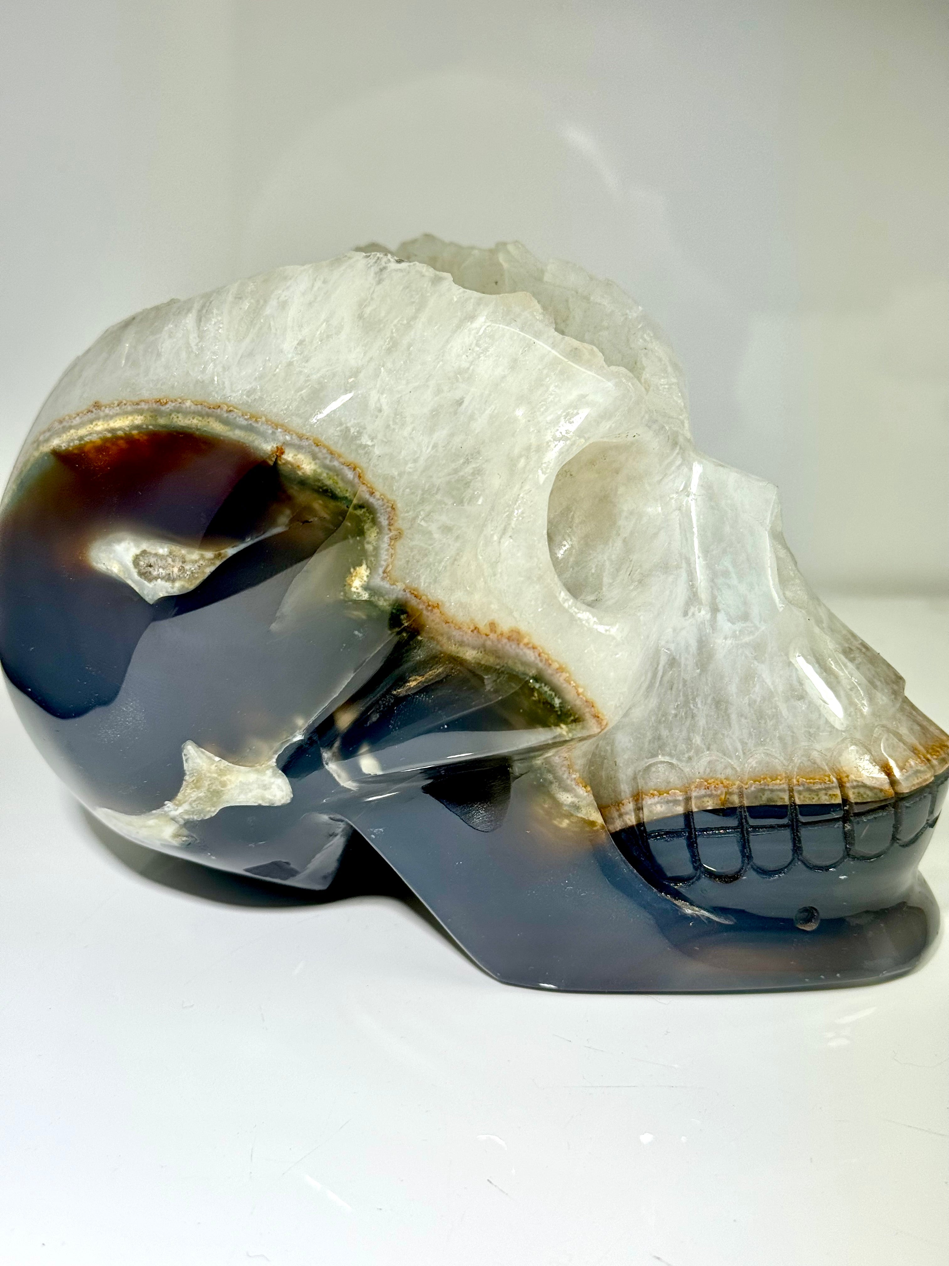 Skull Agate Druzy Carving