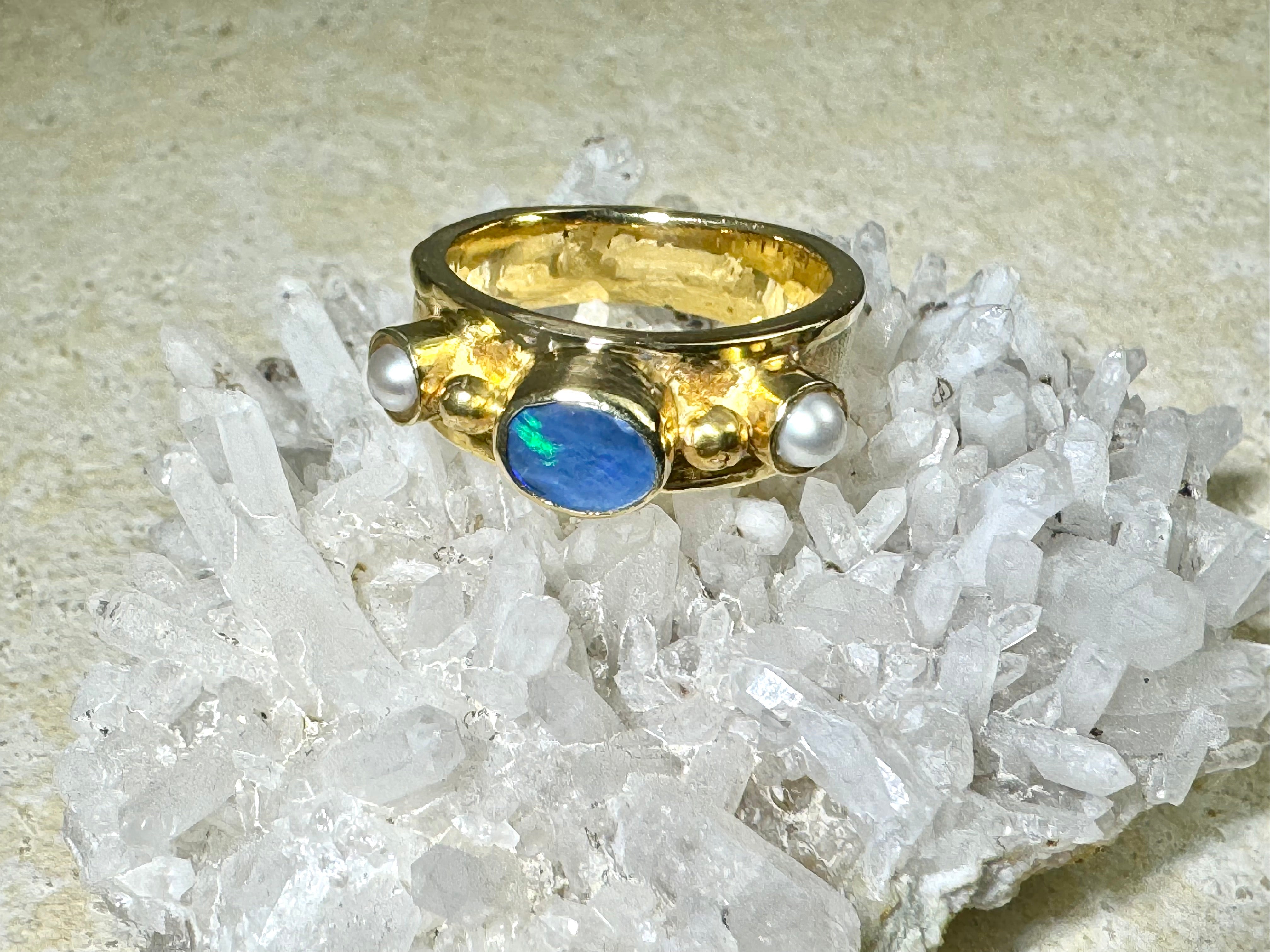 Opal & Pearl 18k Gold Ring