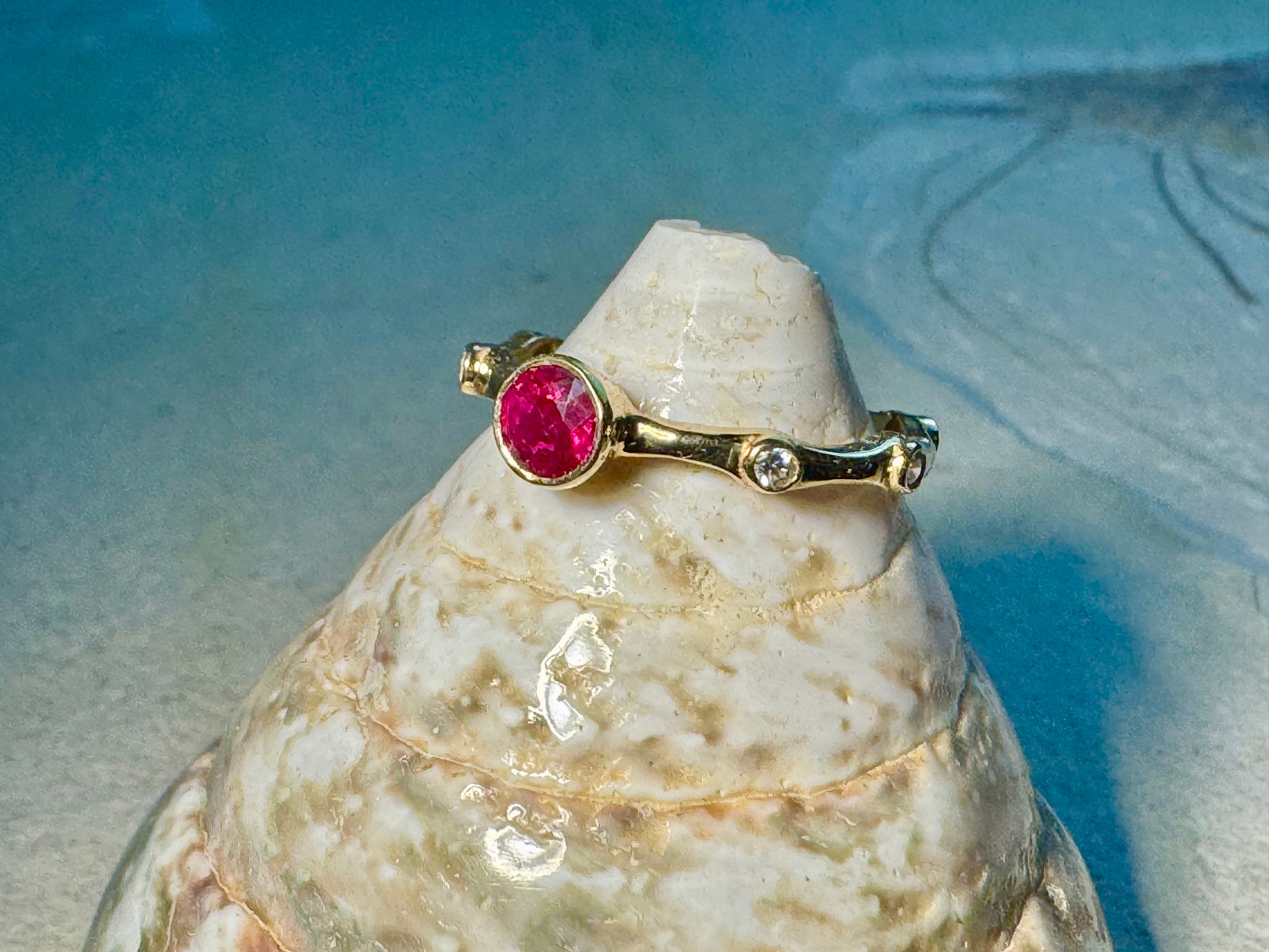 Ruby & Diamond Bamboo 18k Ring