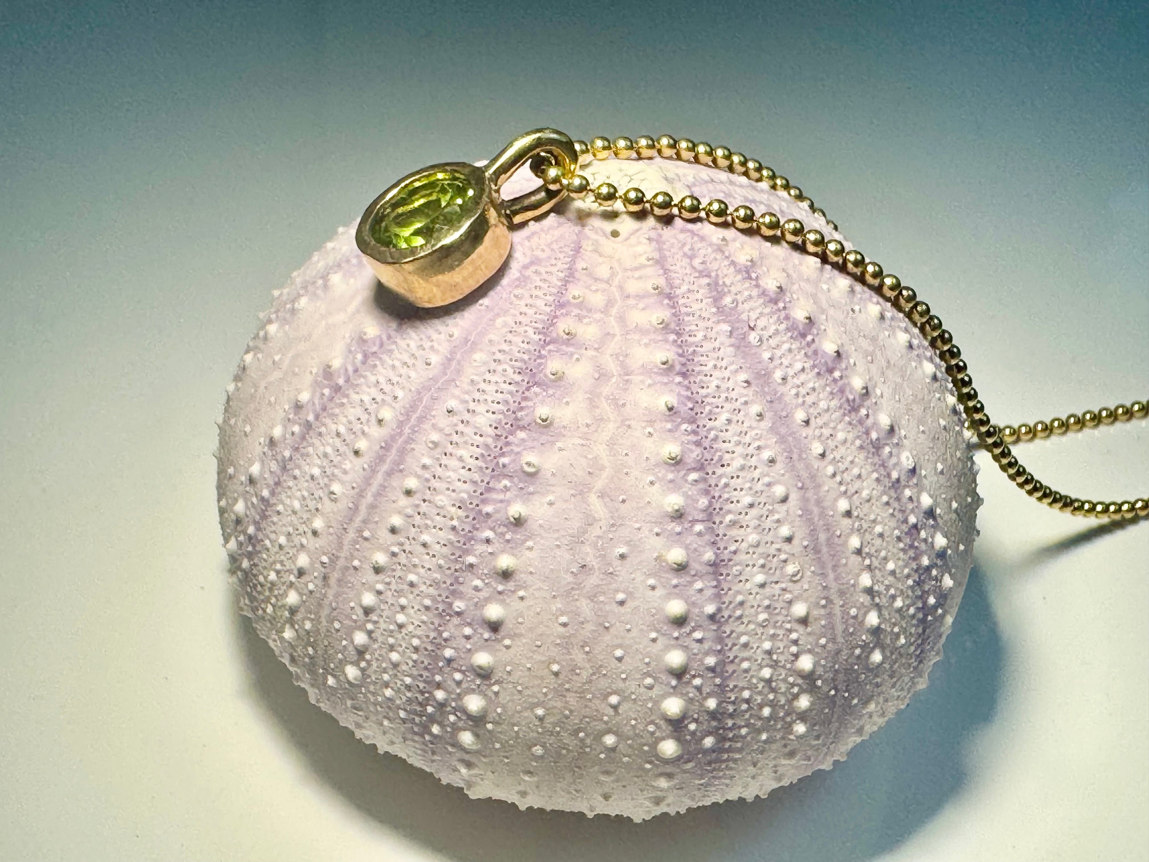 Peridot 7mm 14k Bezel Pendant