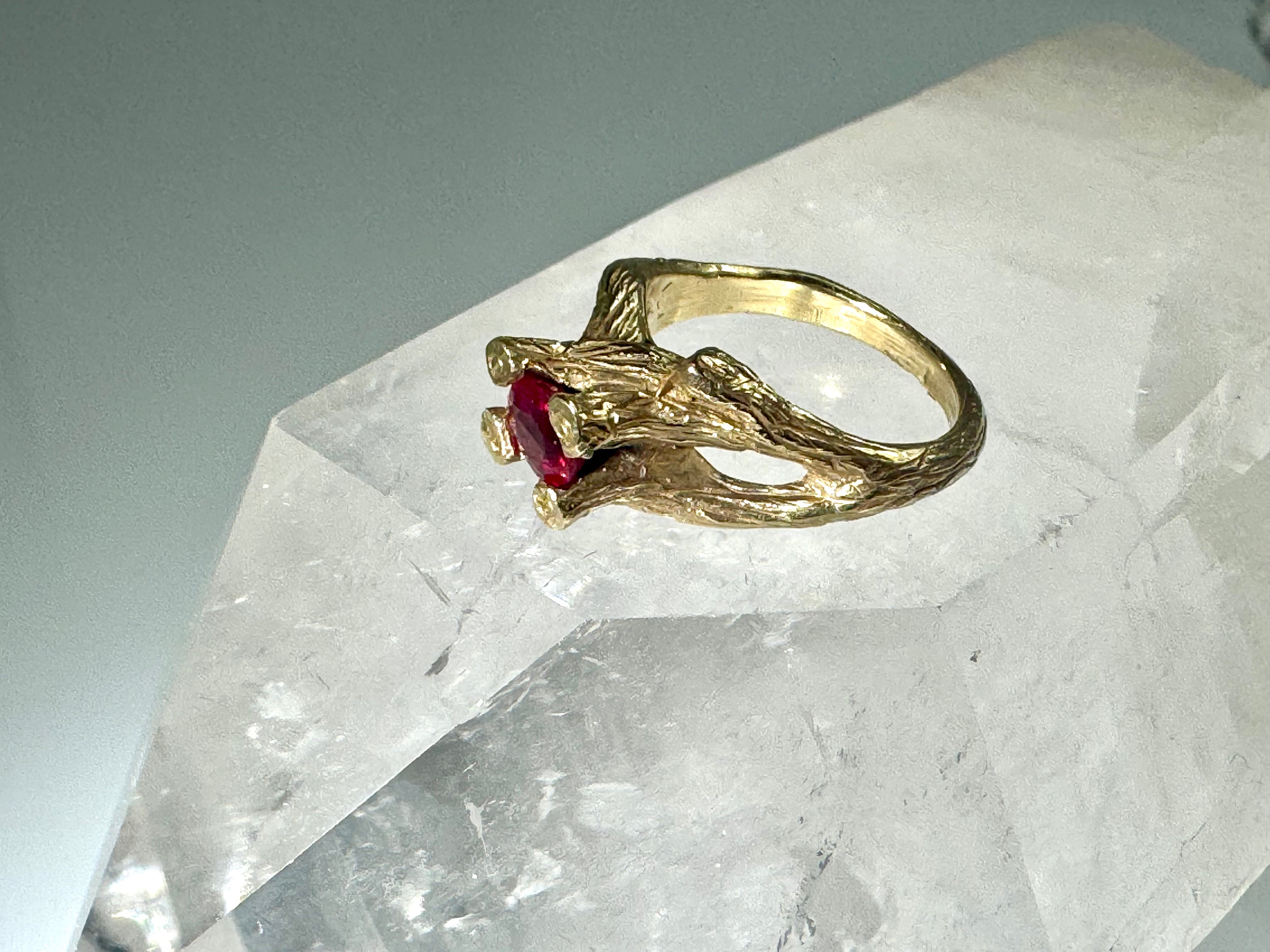 Ruby (Burma) Bark 18k Ring