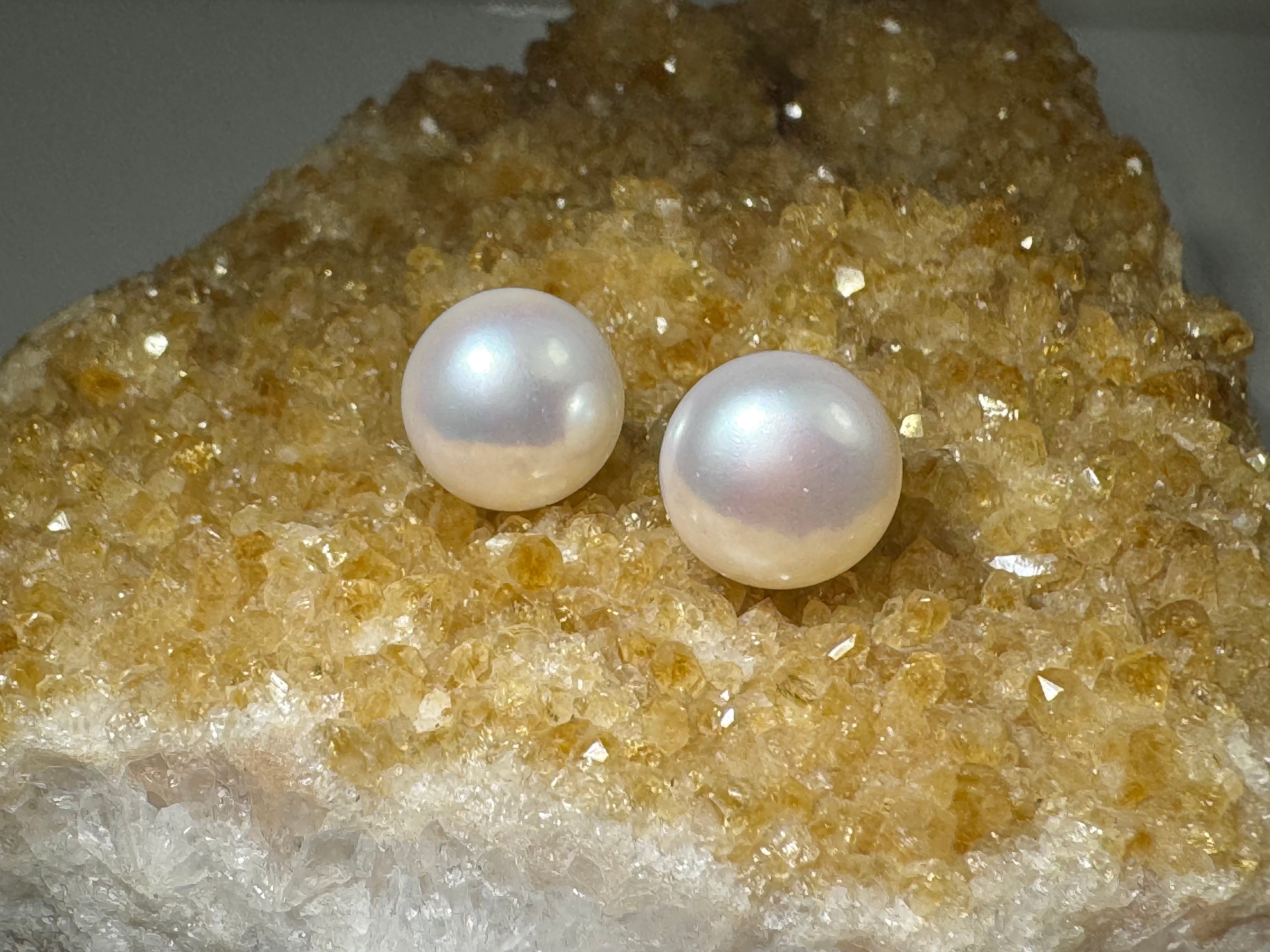 Pearl 13mm 14k Studs
