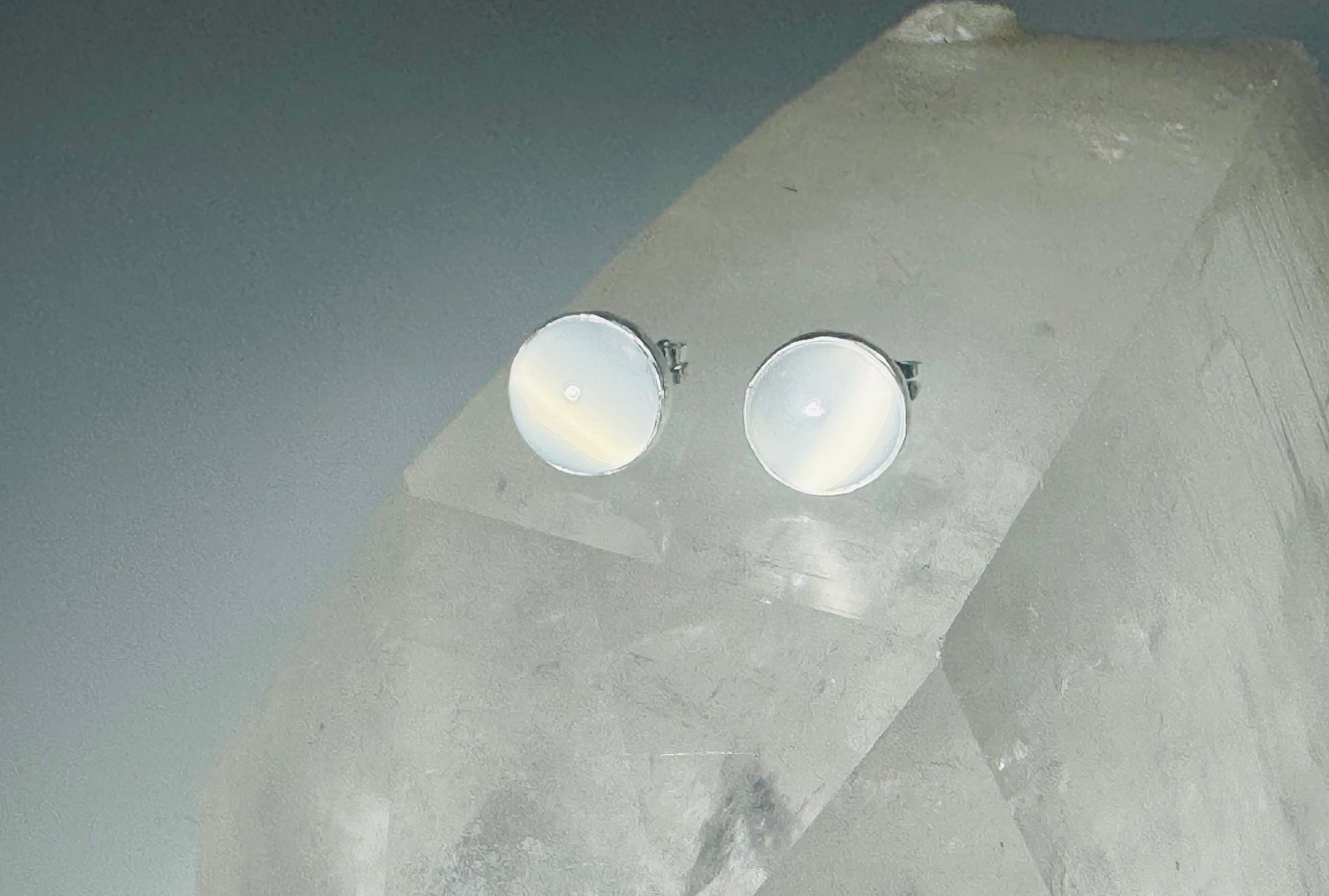 Moonstone (Cat's Eye) 8mm Sterling Studs