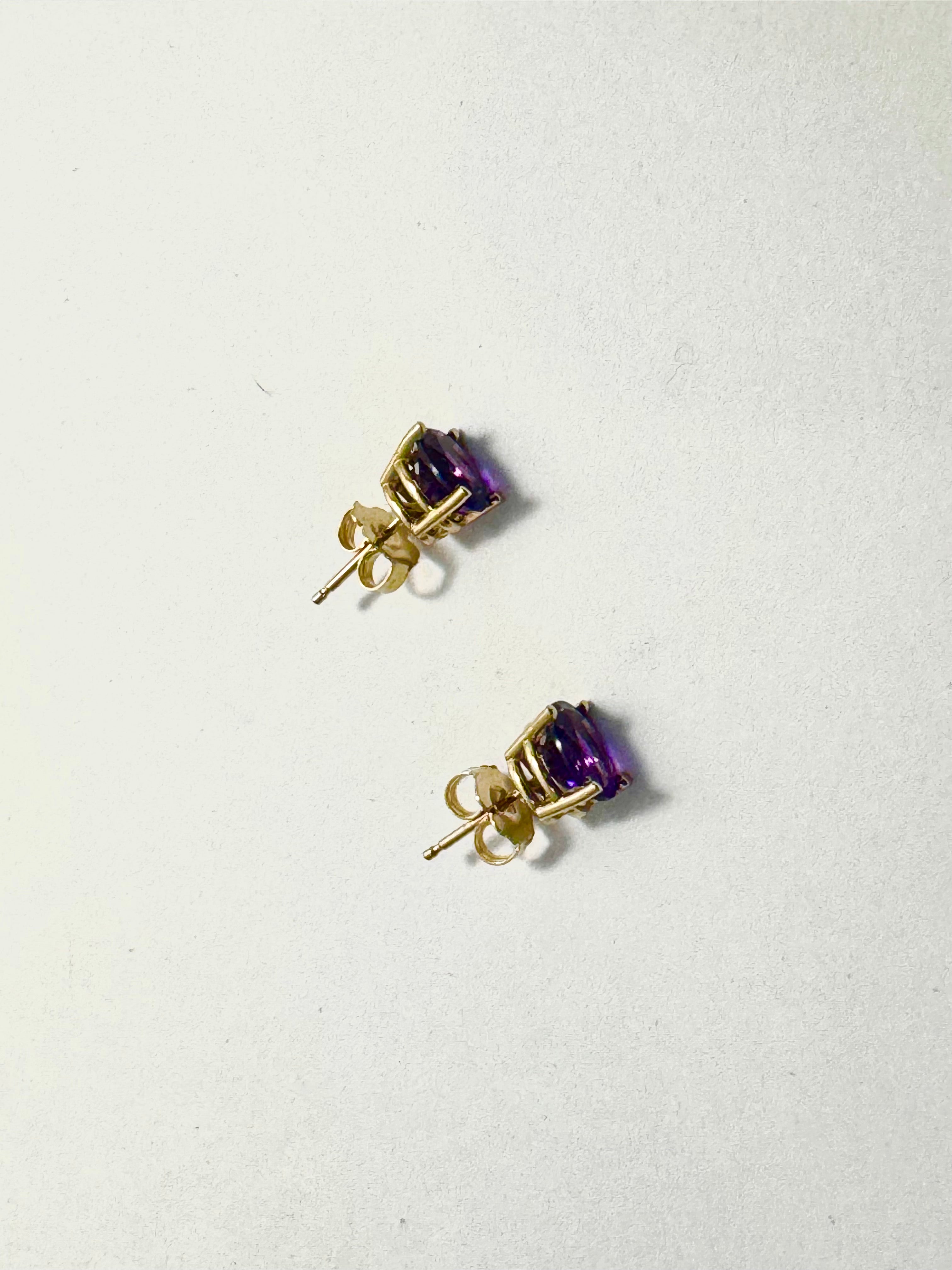 Amethyst Faceted Oval 14k Studs