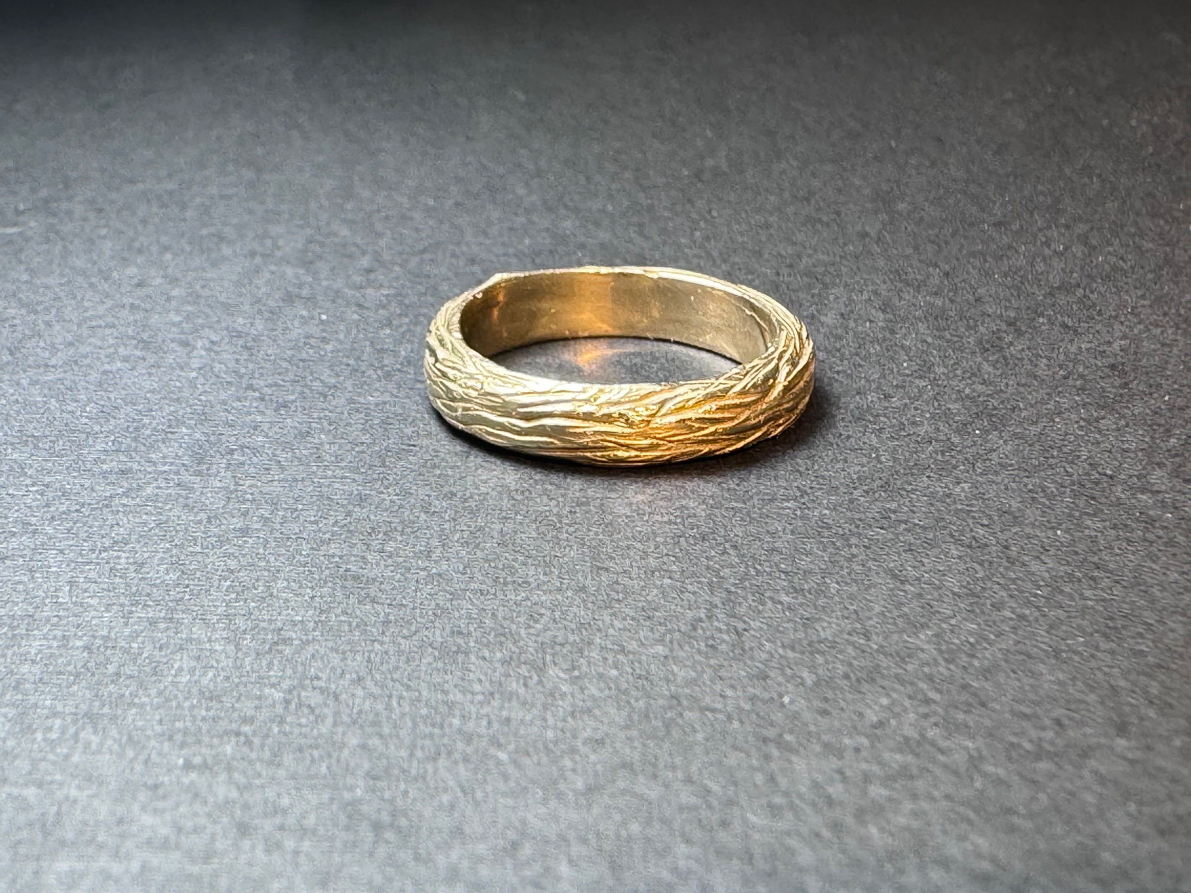 Bark Band 14k Yellow Gold