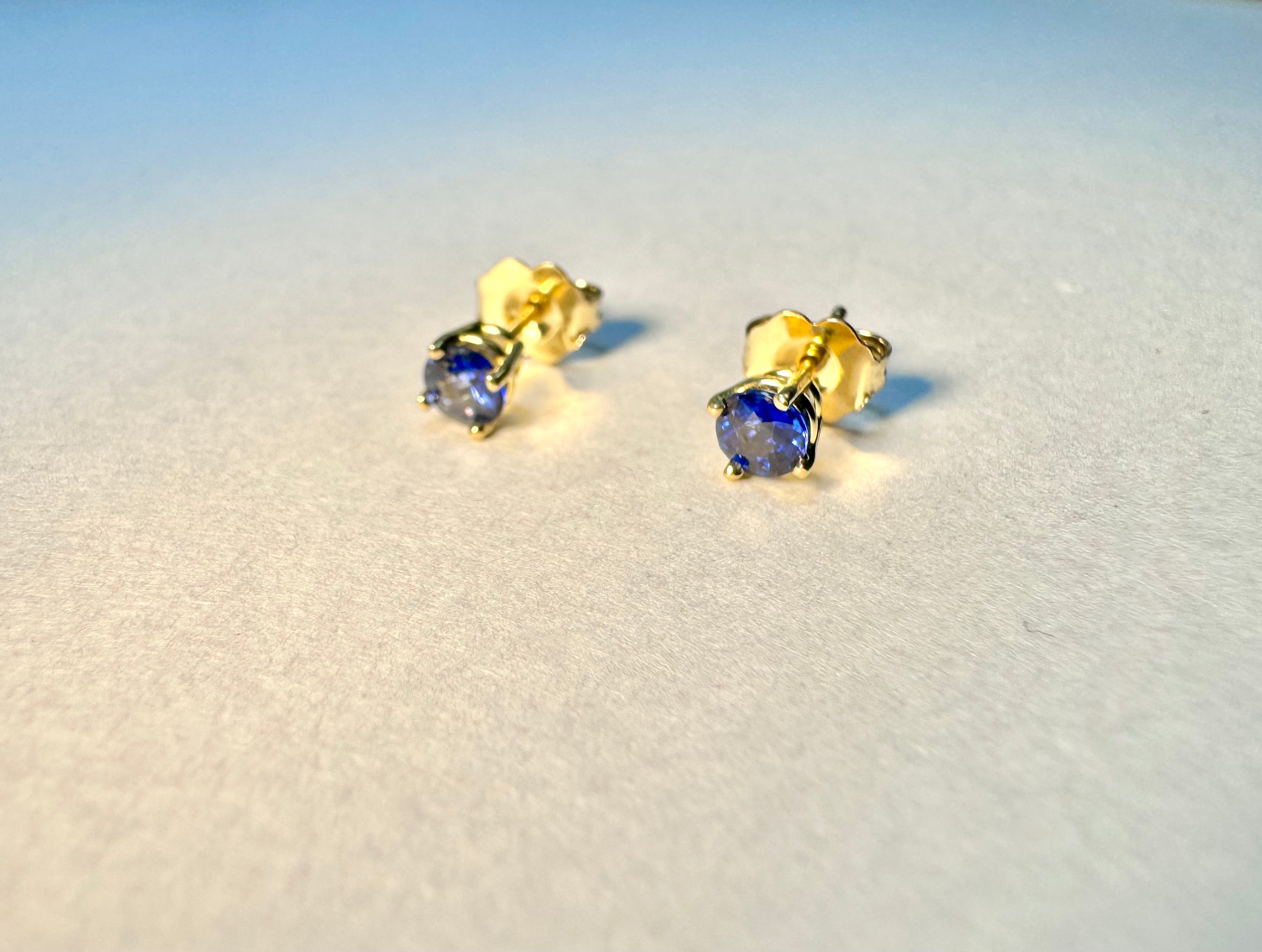 Sapphire AAA 14k Studs