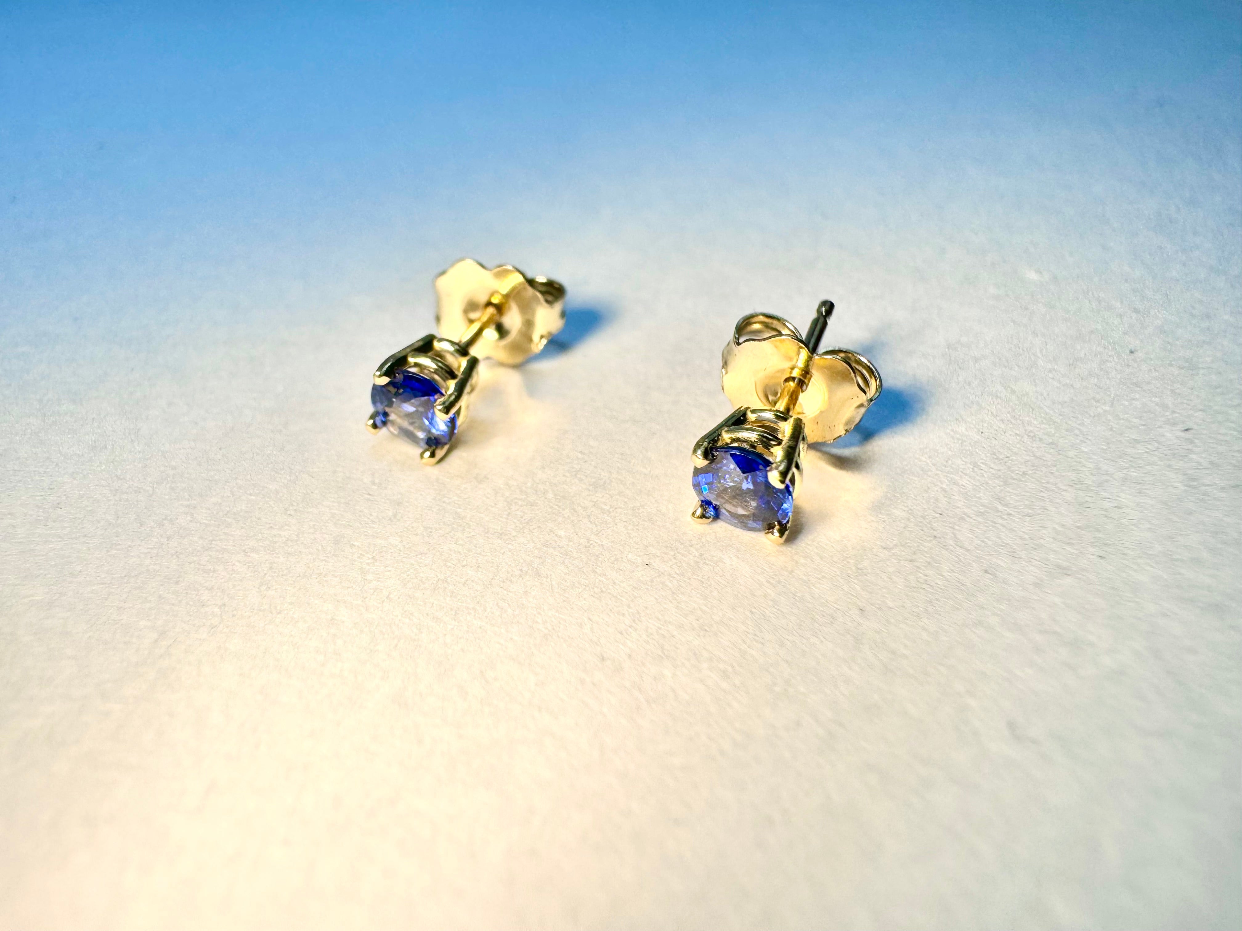 Sapphire AAA 14k Studs