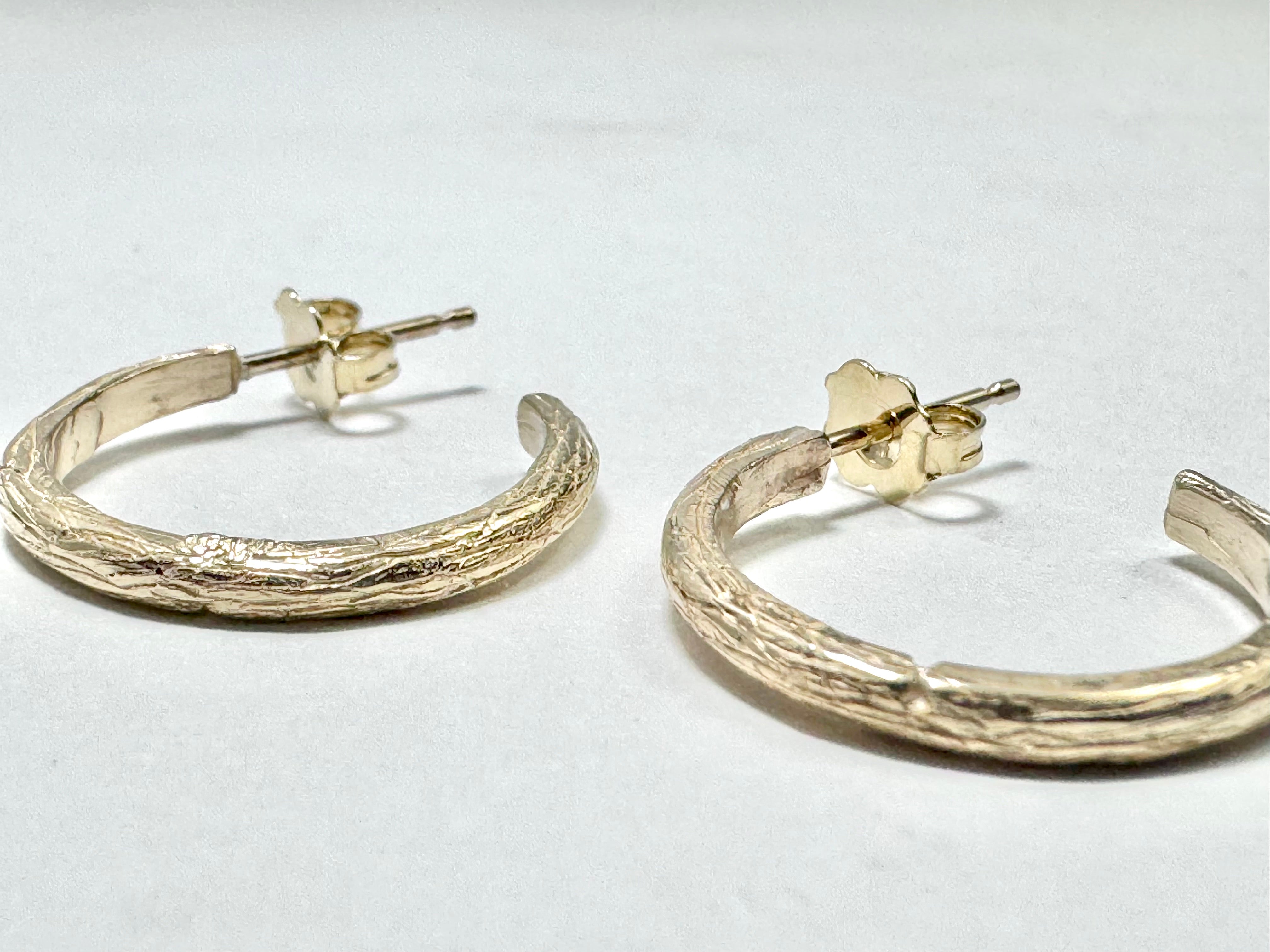 Bark-Style 14k Hoops