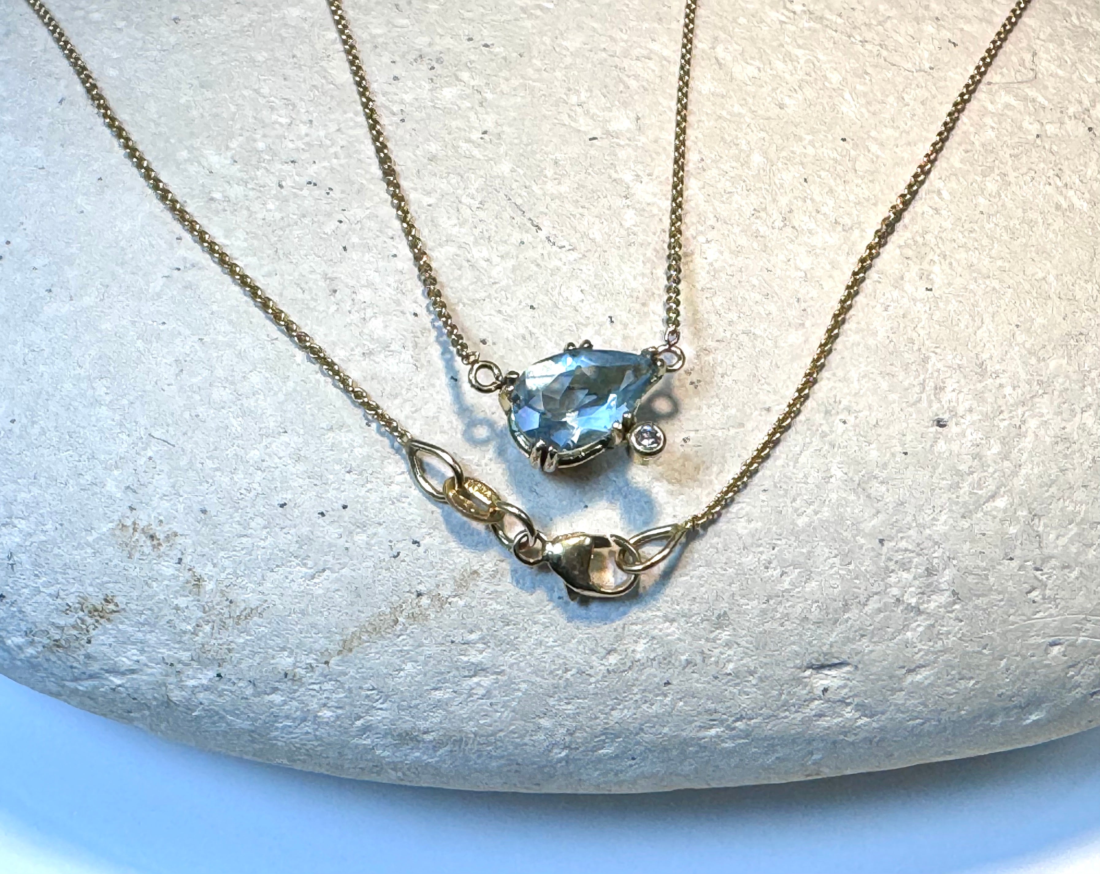 Aquamarine & Diamond 18k Necklace