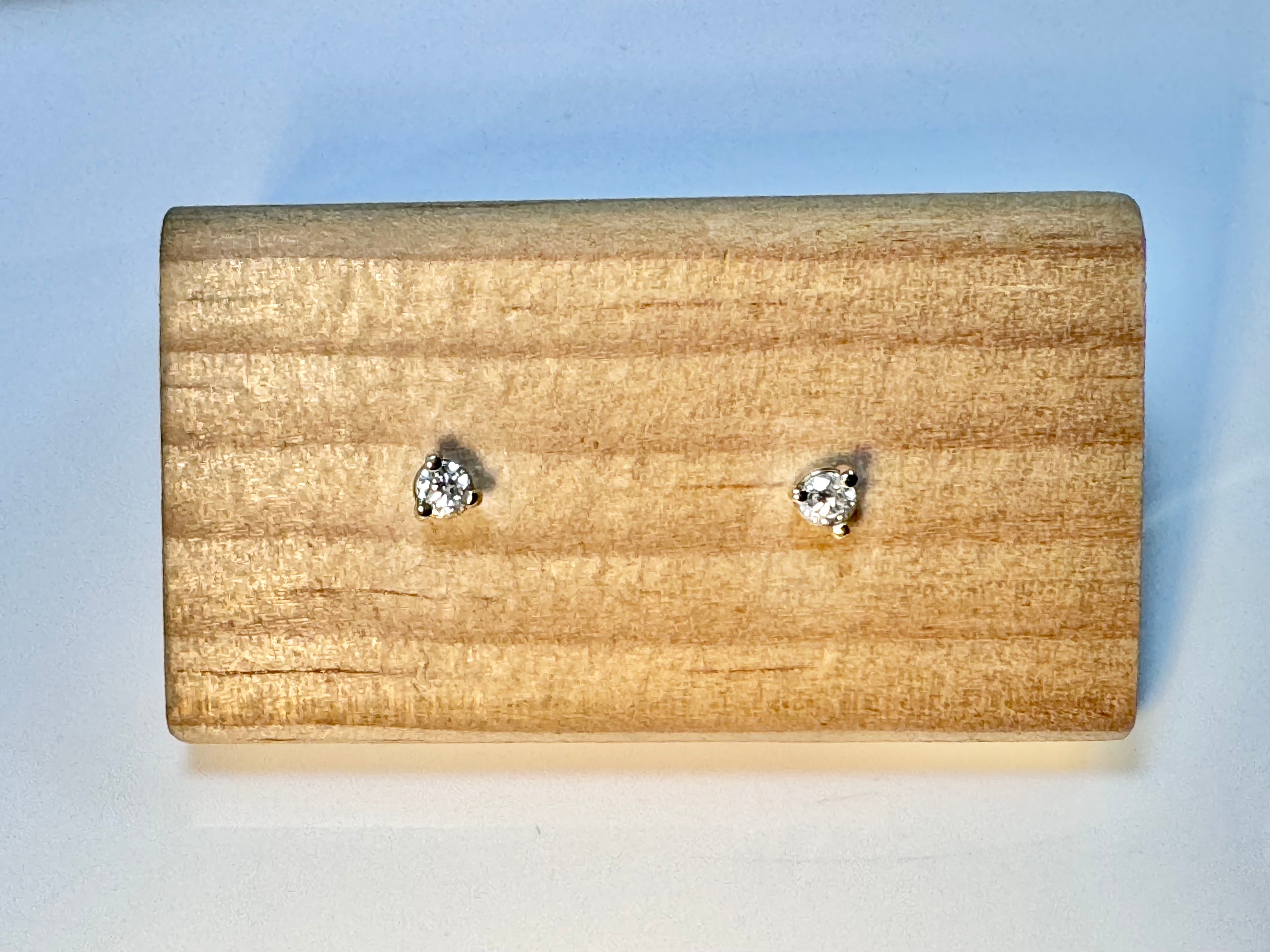 The Diamond 3 Prong 14k Studs