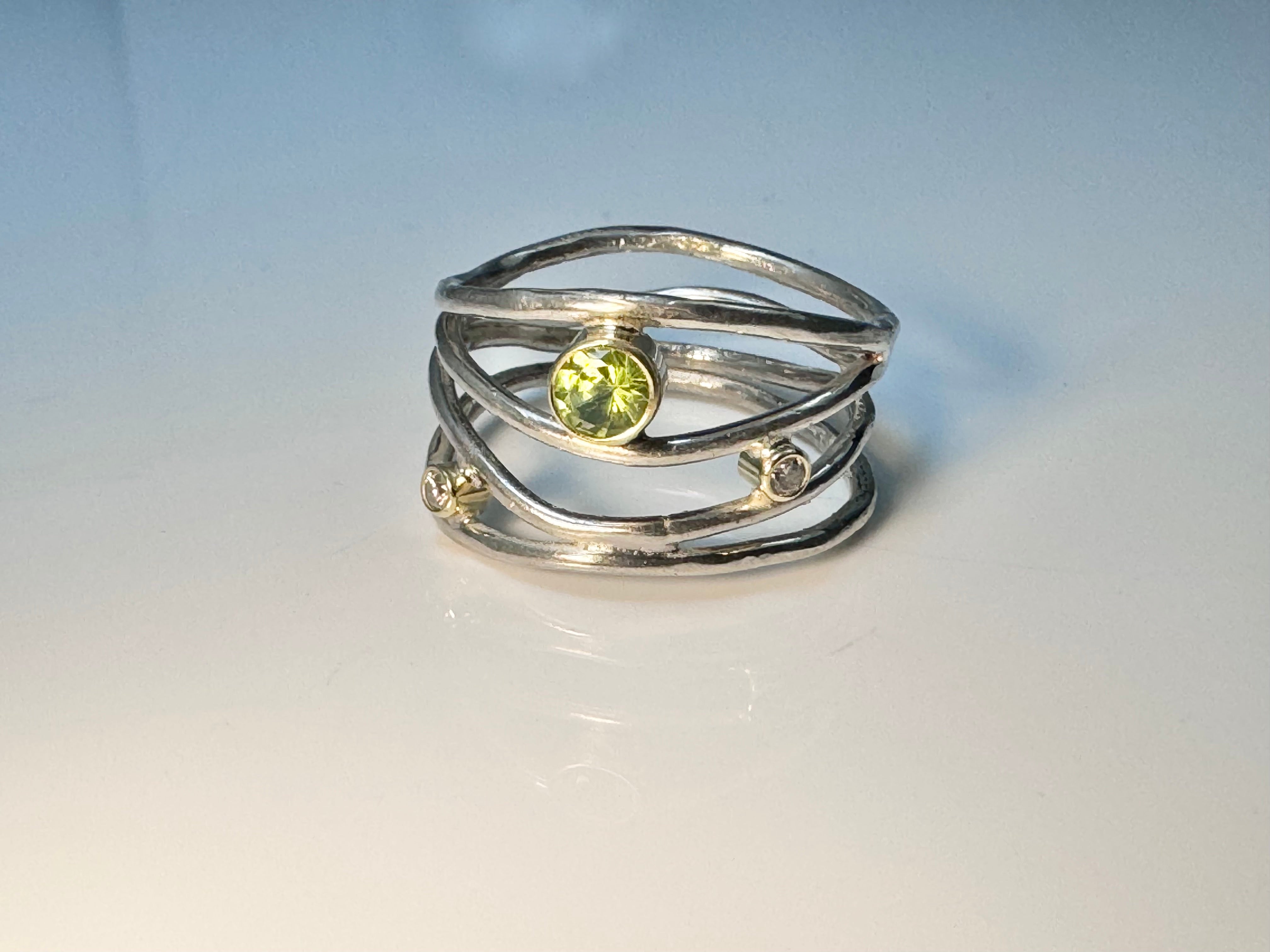 Arizona Peridot & Diamond Wire Ring
