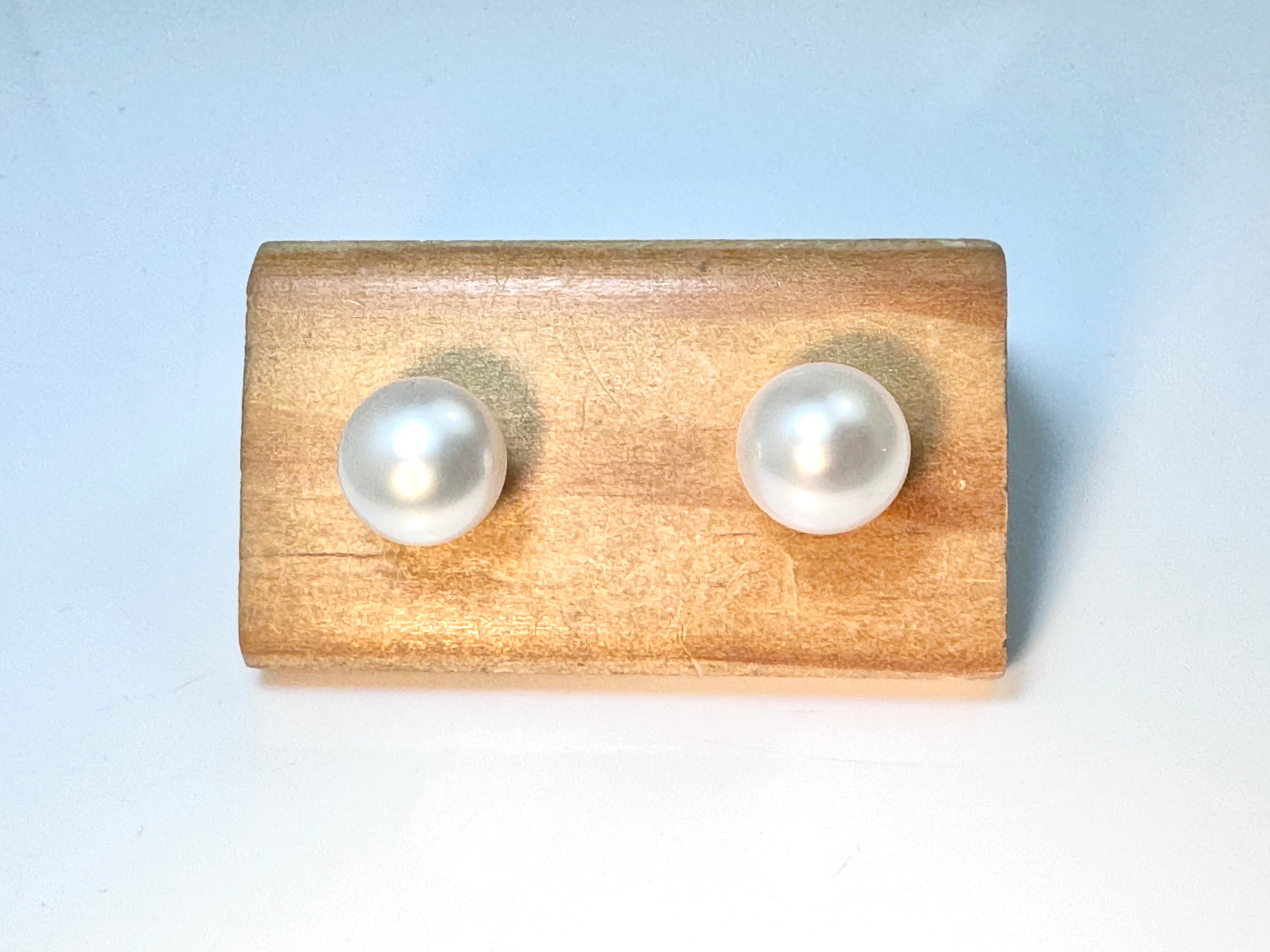 Pearl 14k Studs