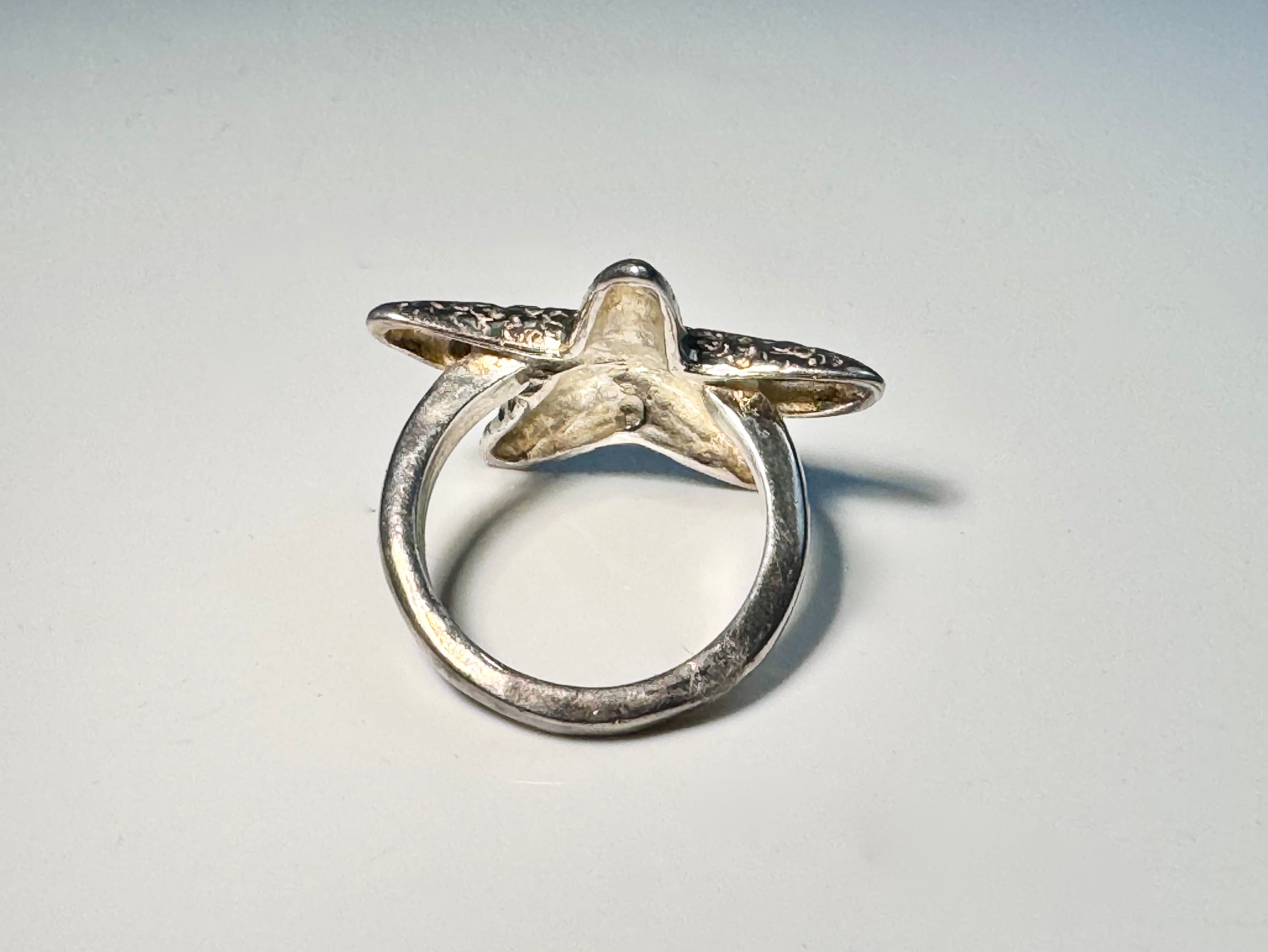 Starfish Medium Sterling Ring