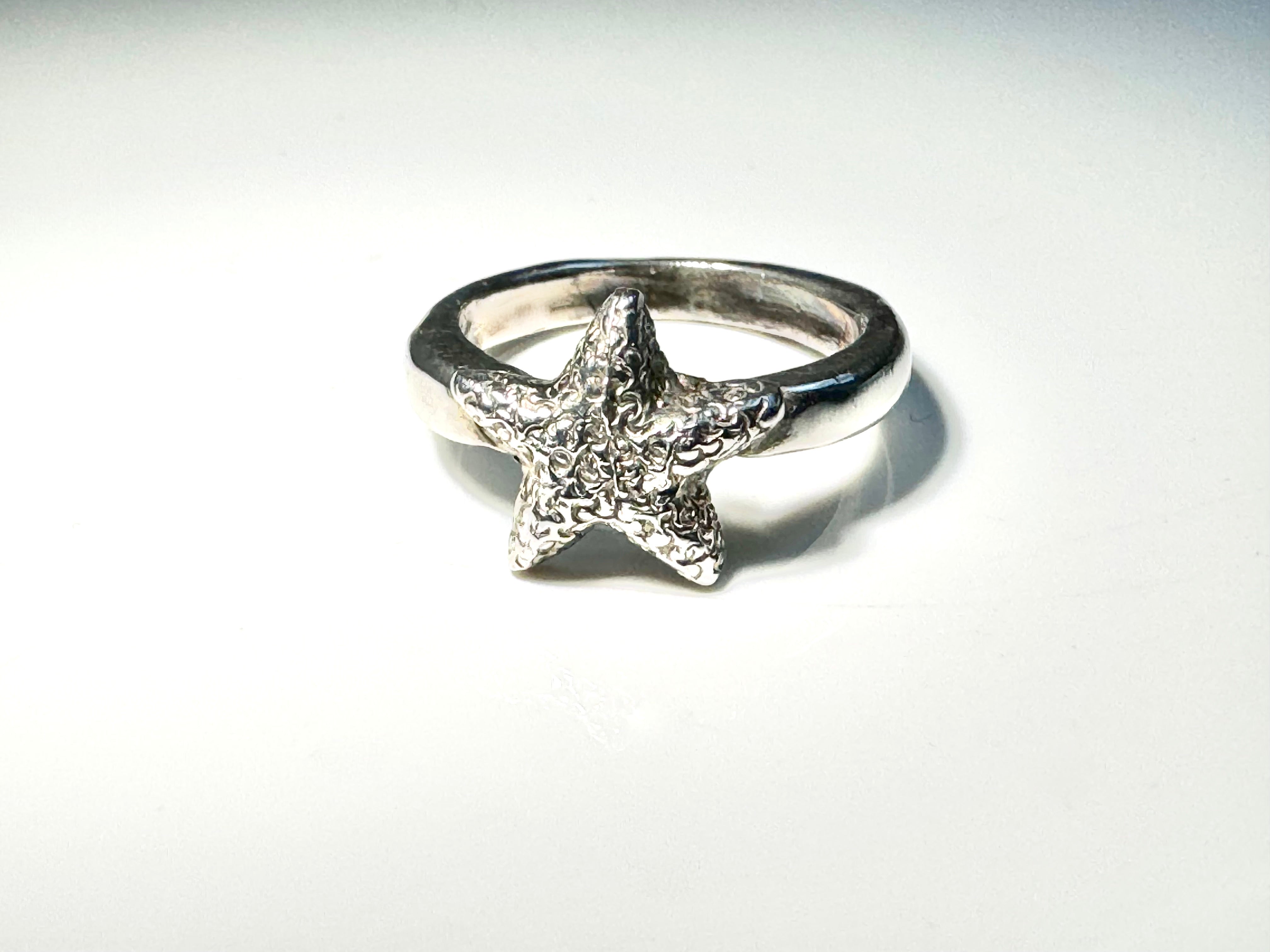 Starfish Textured Small Ring