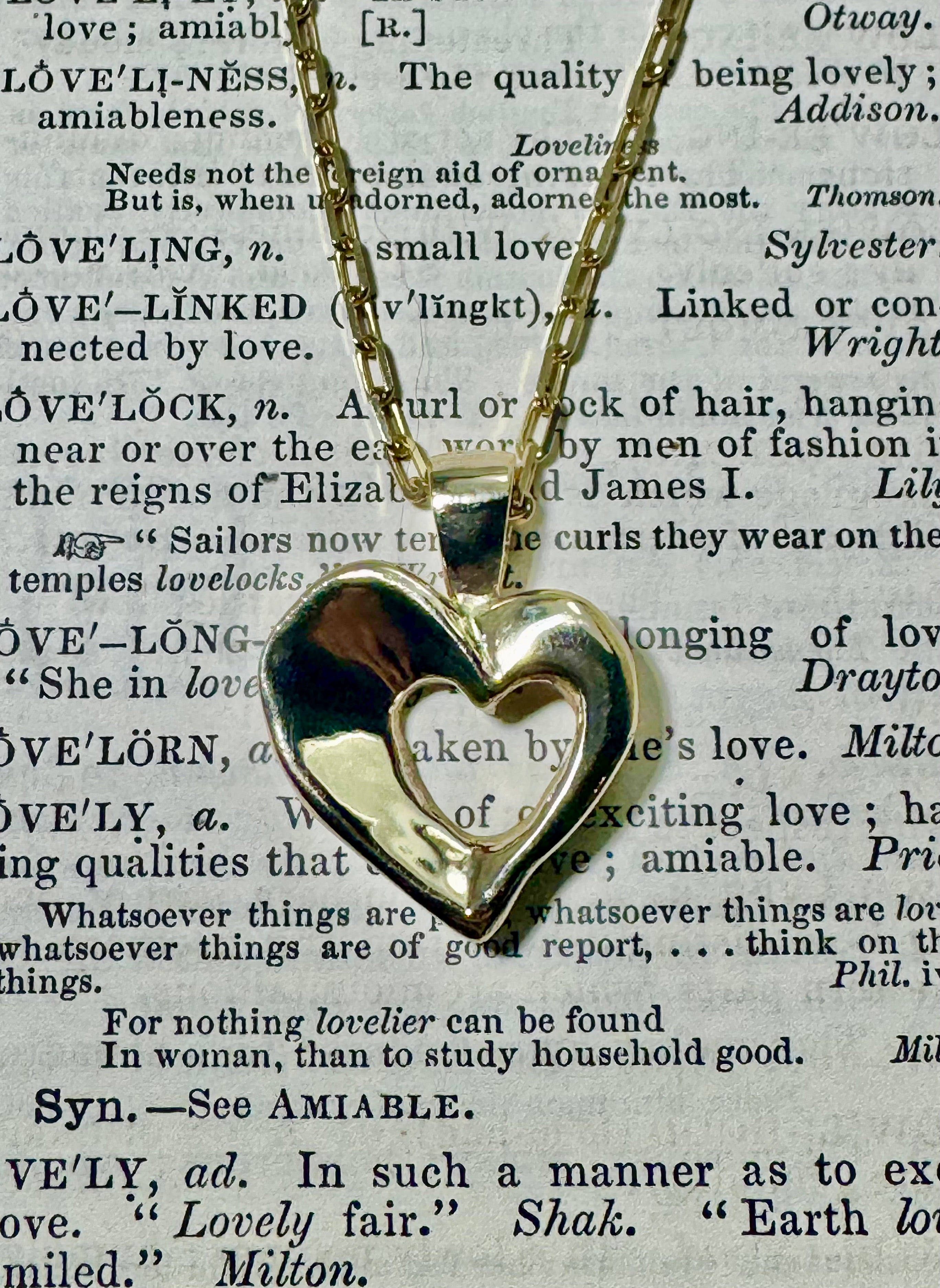 Heart Offset Cutout 18k Gold Pendant