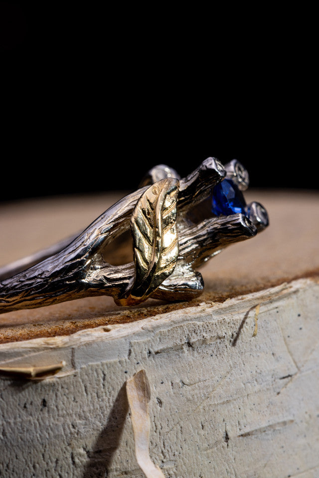 Bark & Leaf Ring Ceylon Blue Sapphire
