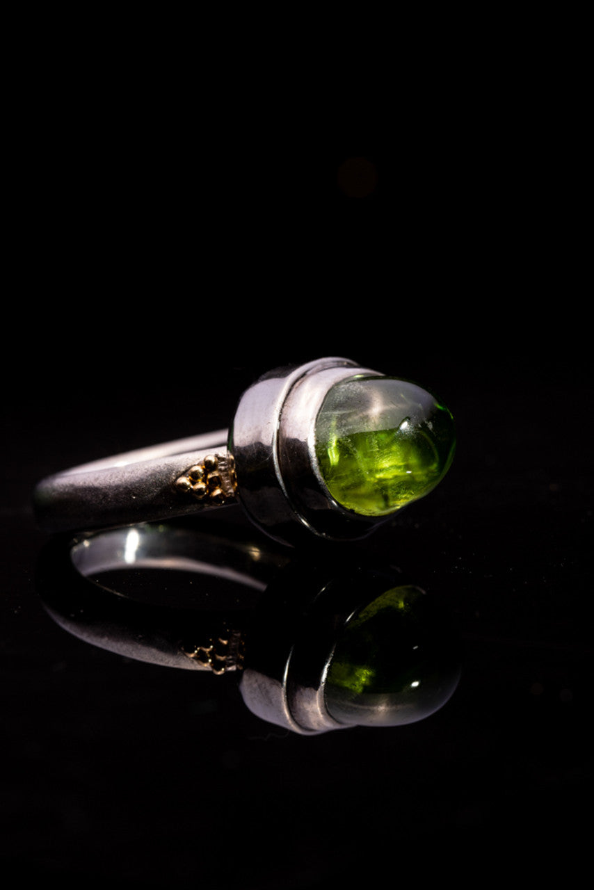 Arizona Peridot Cabochon Two Tone Ring