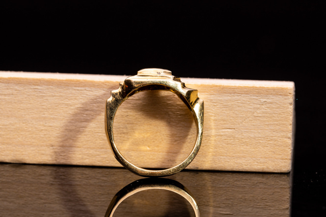 Purple Sapphire 18k Trillion Ring