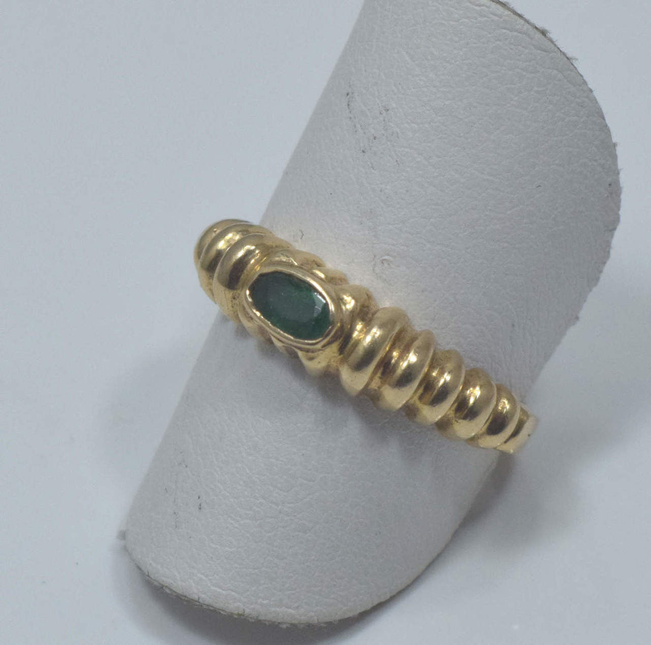 Emerald 14k Shrimp Ring