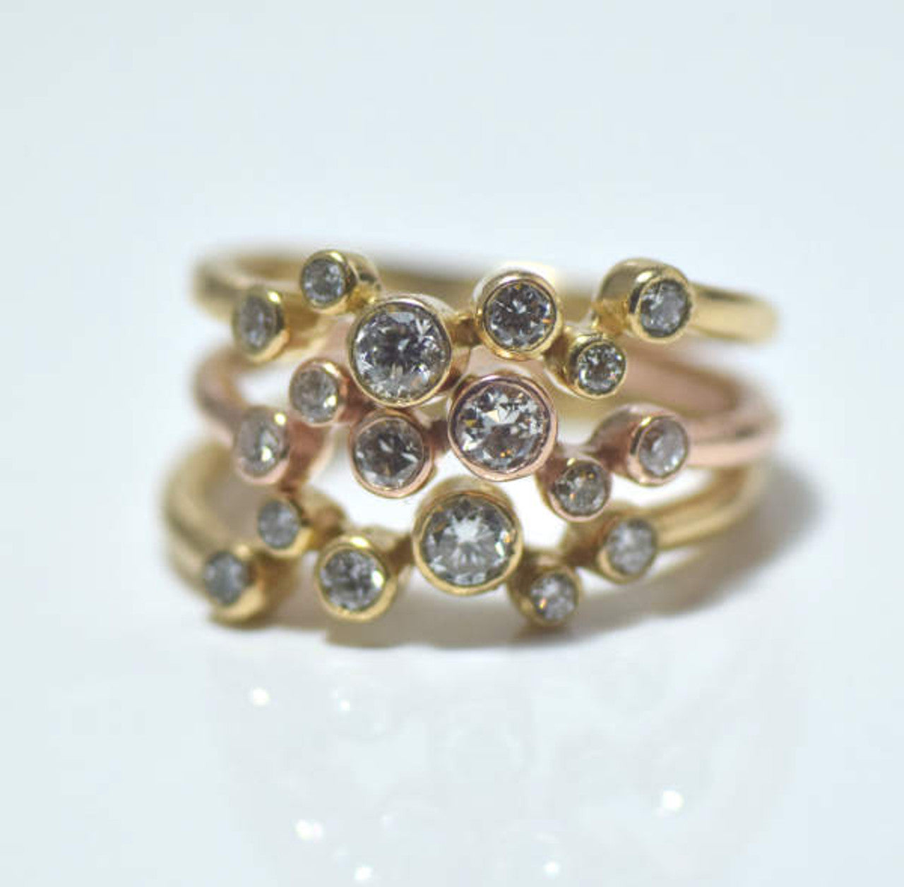 Diamond Pebble 18k Ring