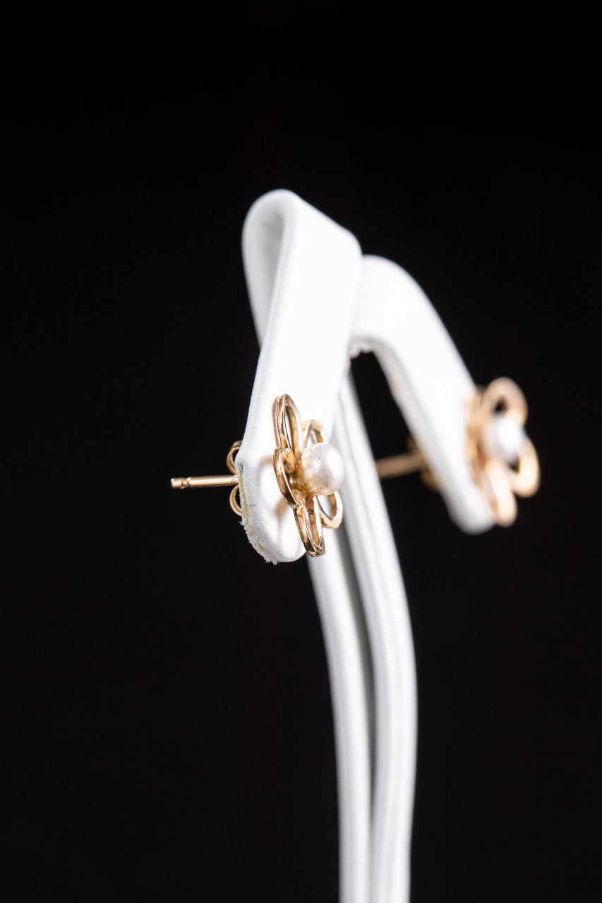Pearl Open Flower 14K Studs