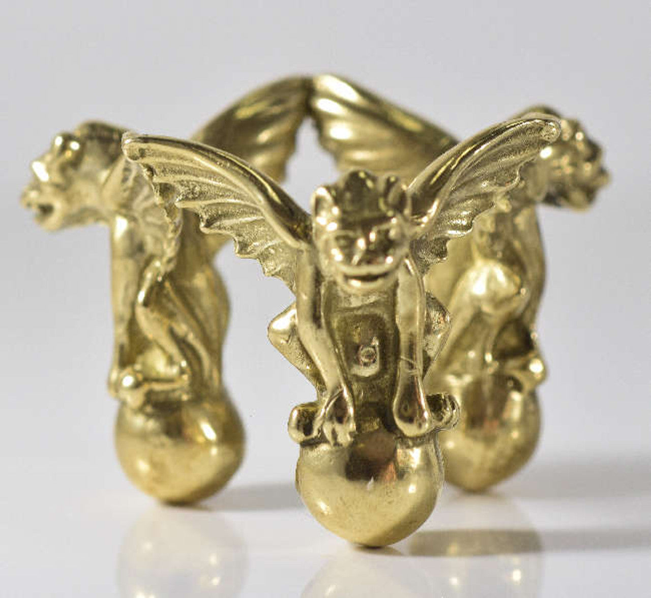 Gargoyle Golden Sphere Stand