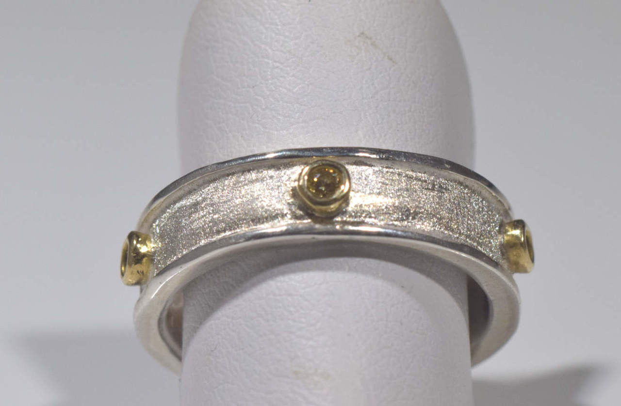 Diamond (Natural Yellow) Two Tone Band