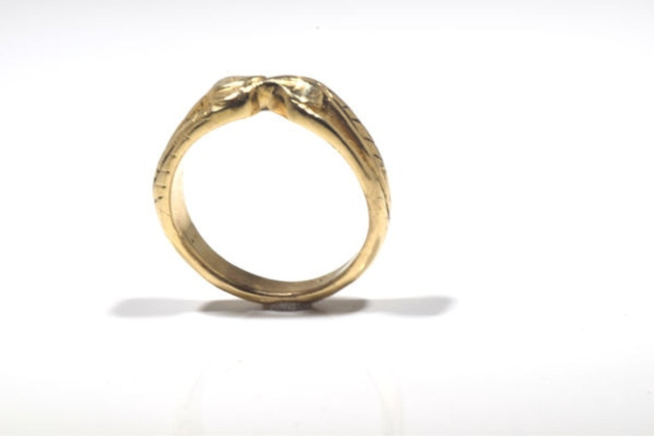 Double Leaf Wedding Band in 14k Gold