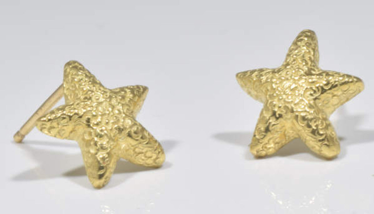 Starfish Studs in 18K Yellow Gold