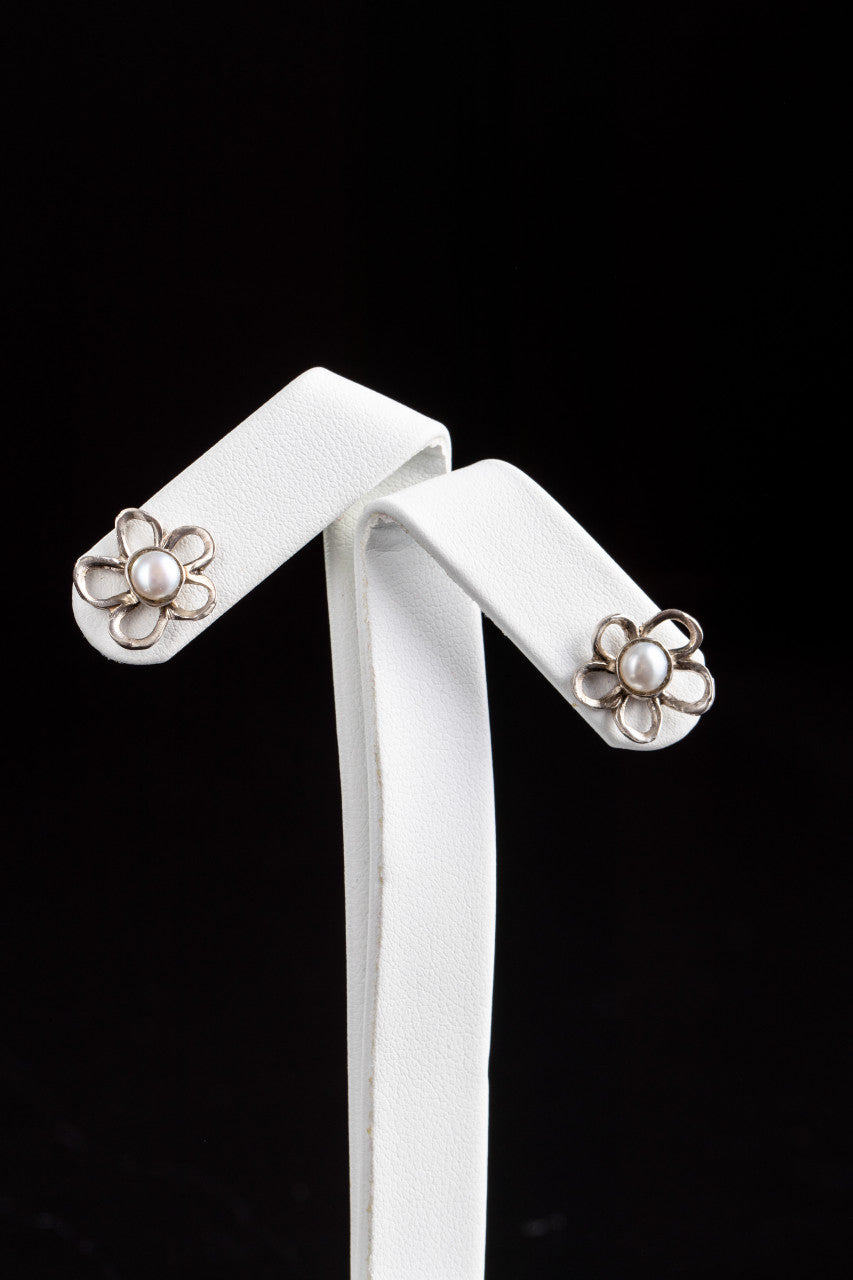 Pearl Sterling Silver Open Flower Studs