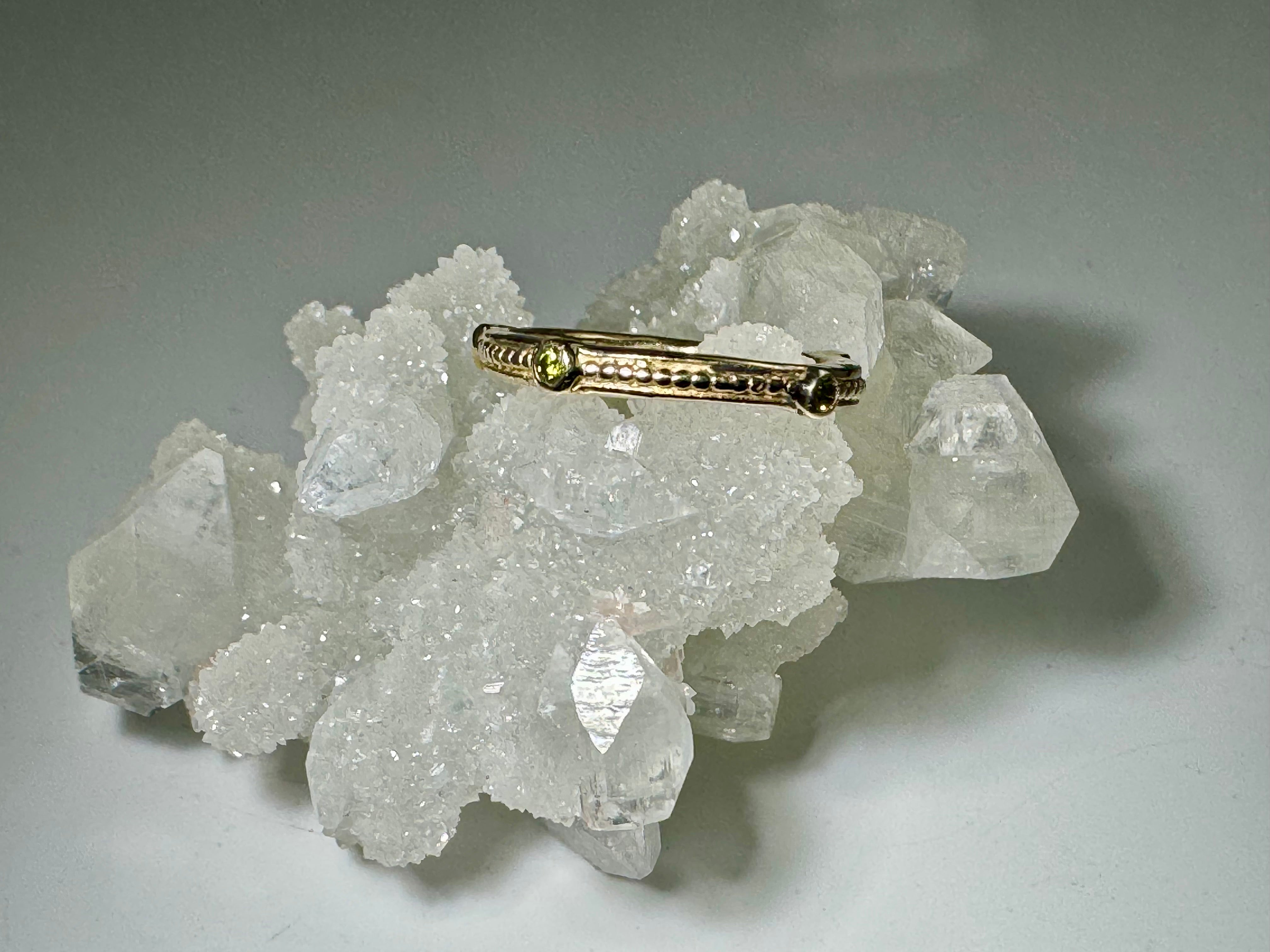 Green Diamond Beaded 14k Band