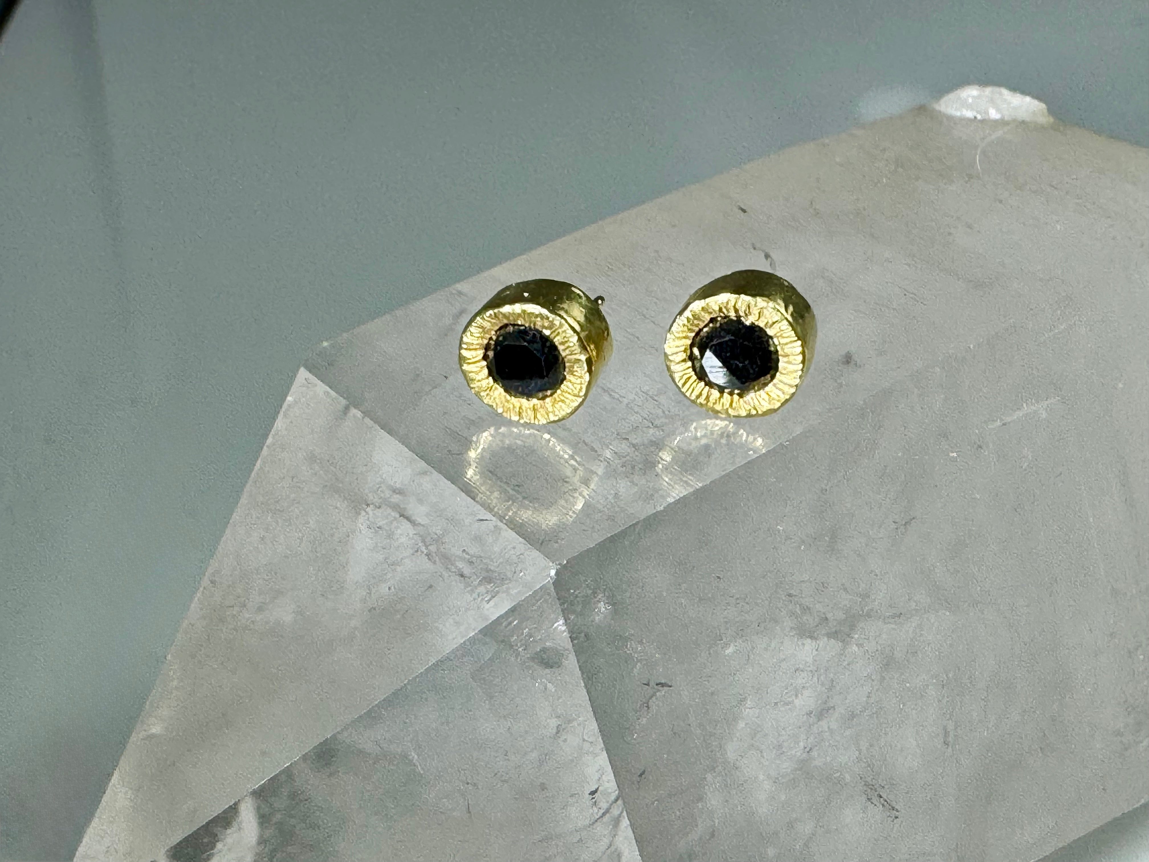 Black Diamond 18k Studs