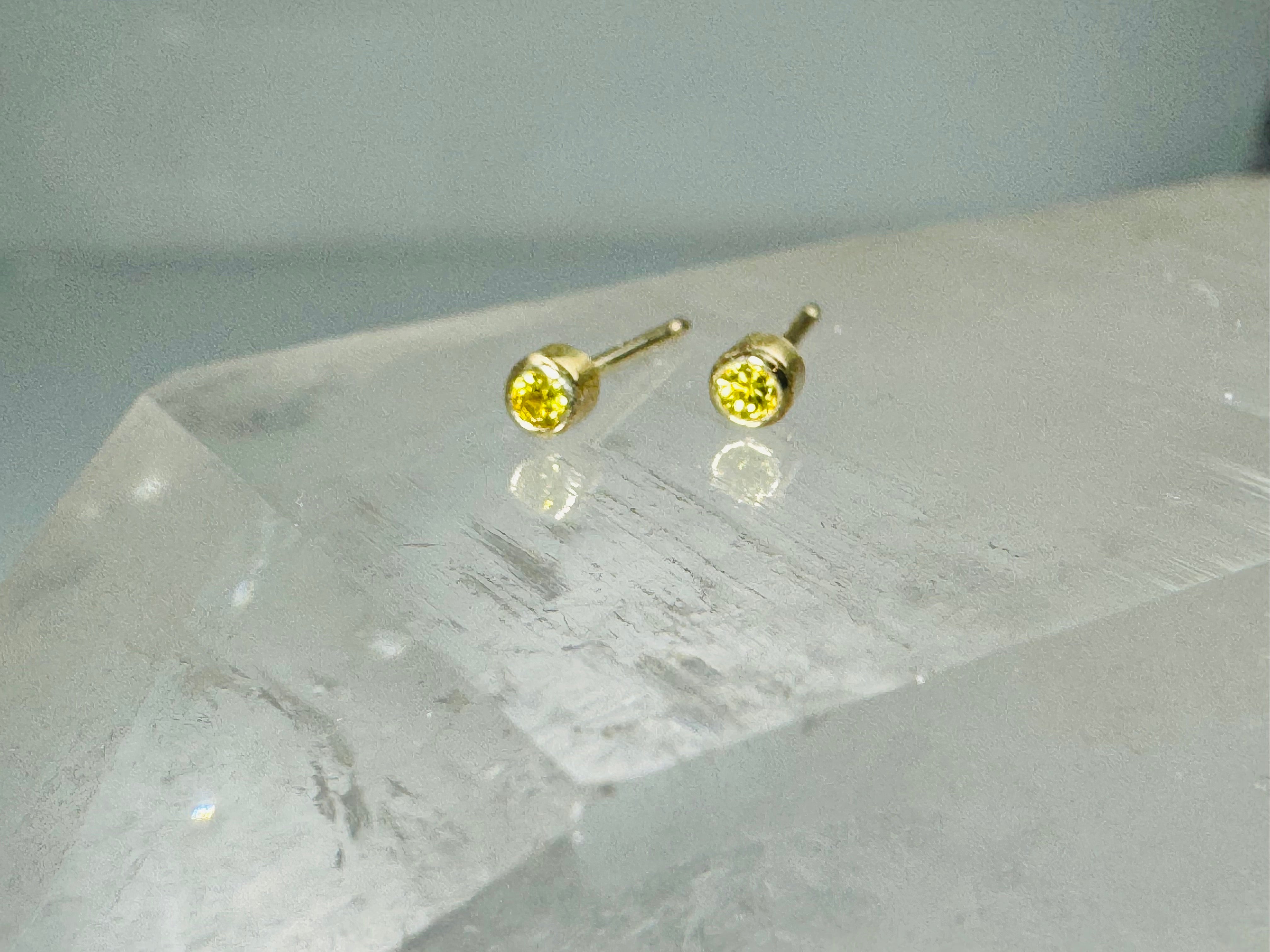 Yellow Diamond 14k Studs