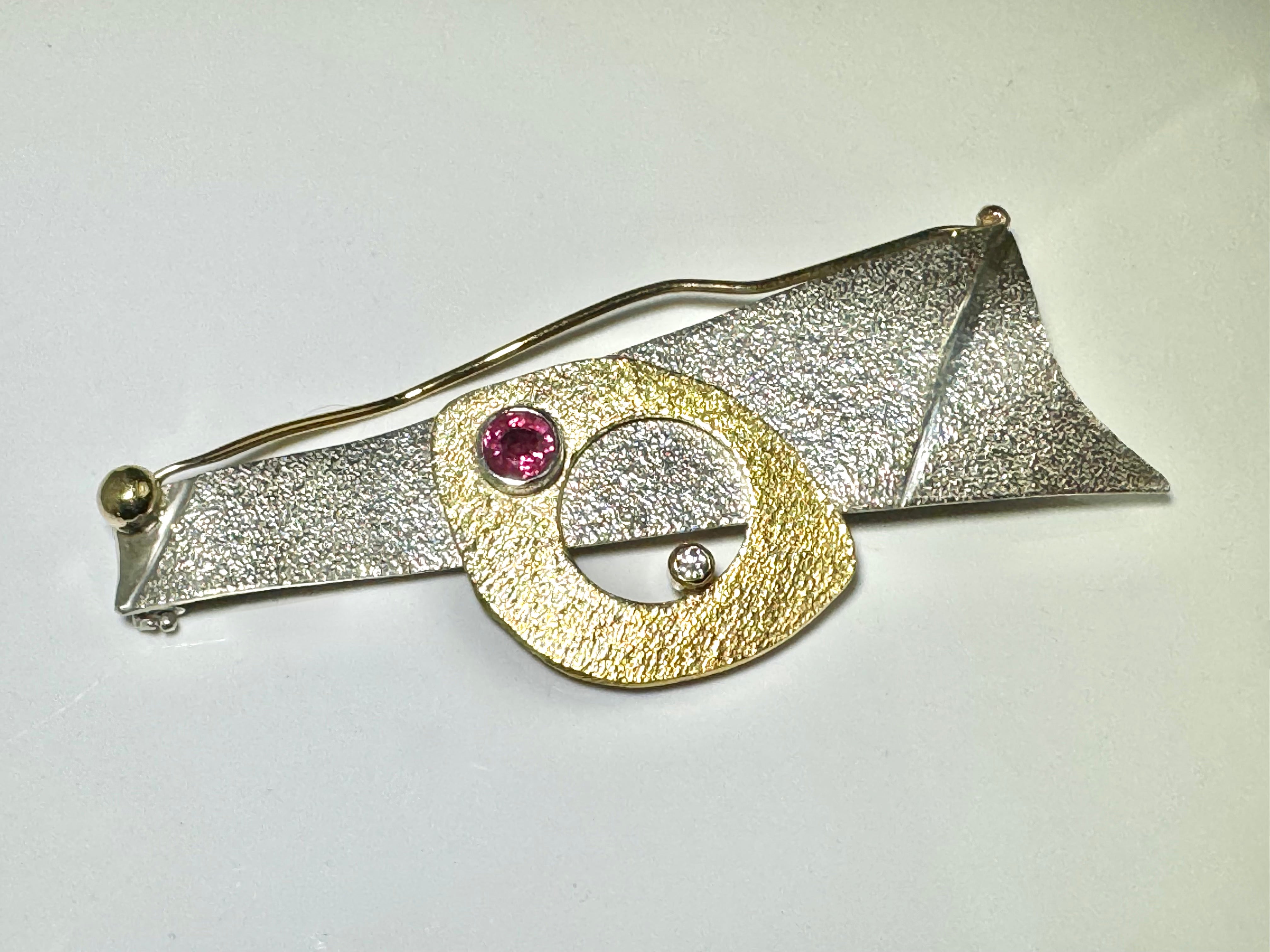 Pink Sapphire Textured 22k & Sterling Pin