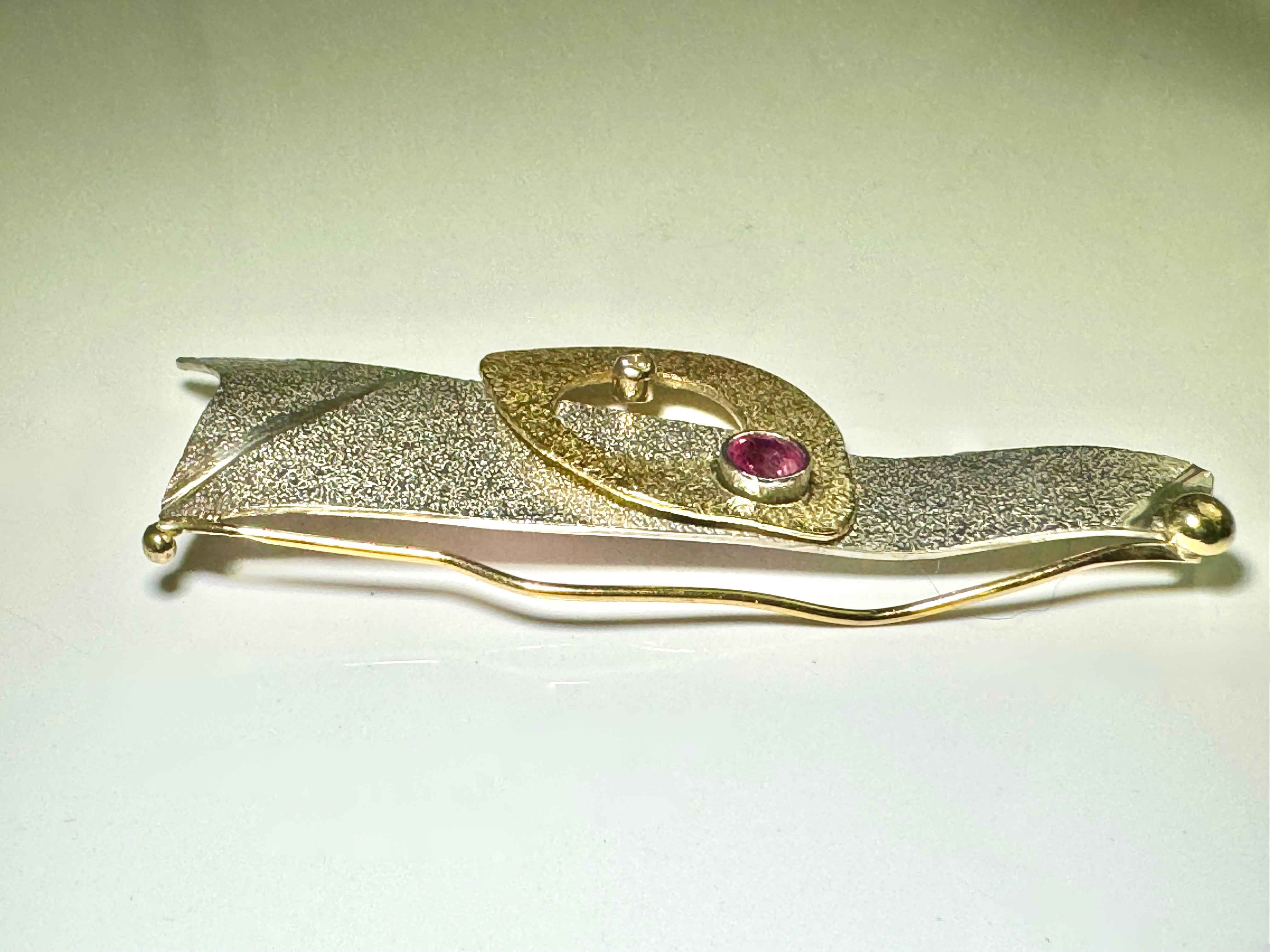 Pink Sapphire Textured 22k & Sterling Pin