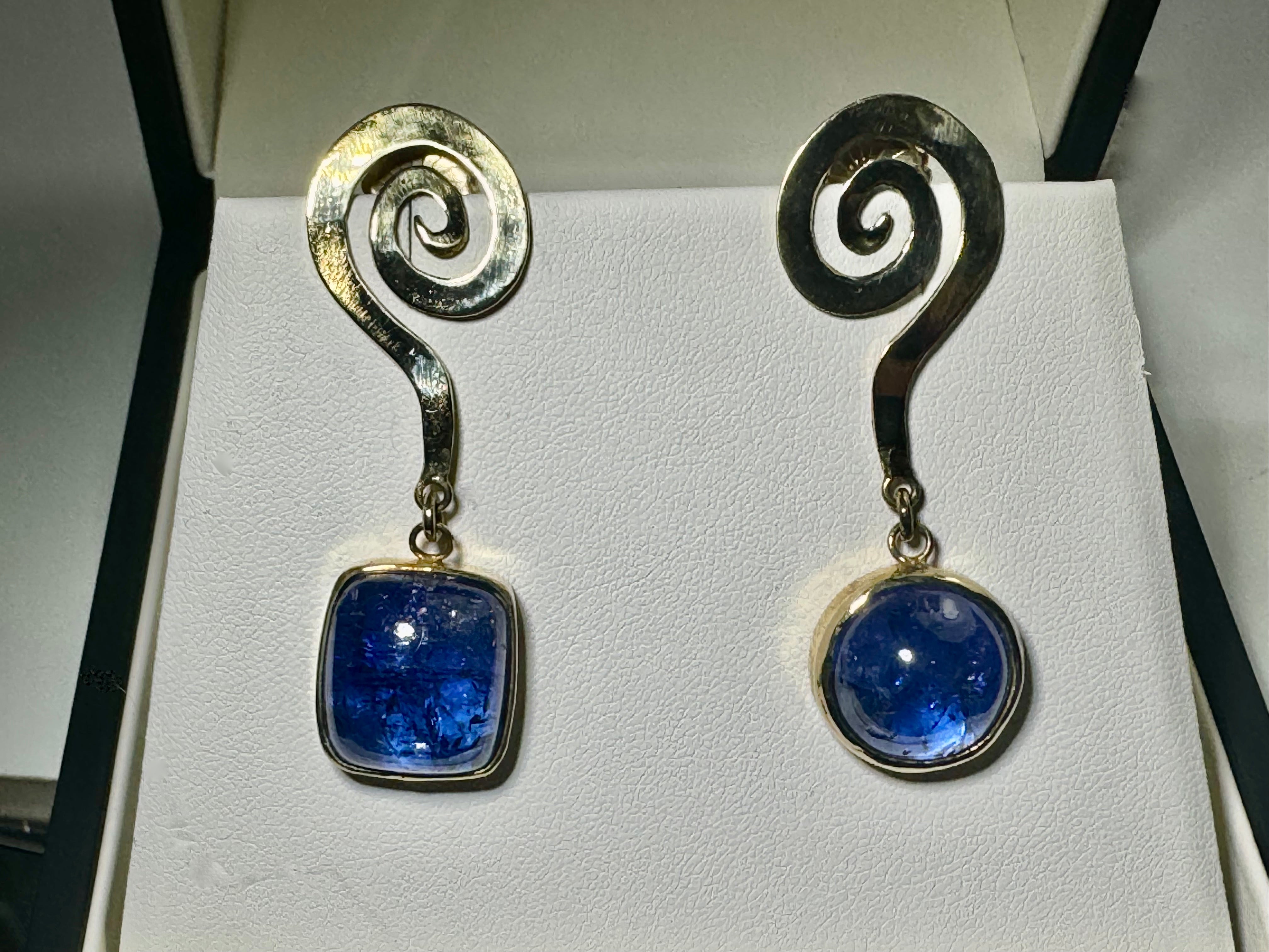 Tanzanite Swirl 18k Earrings