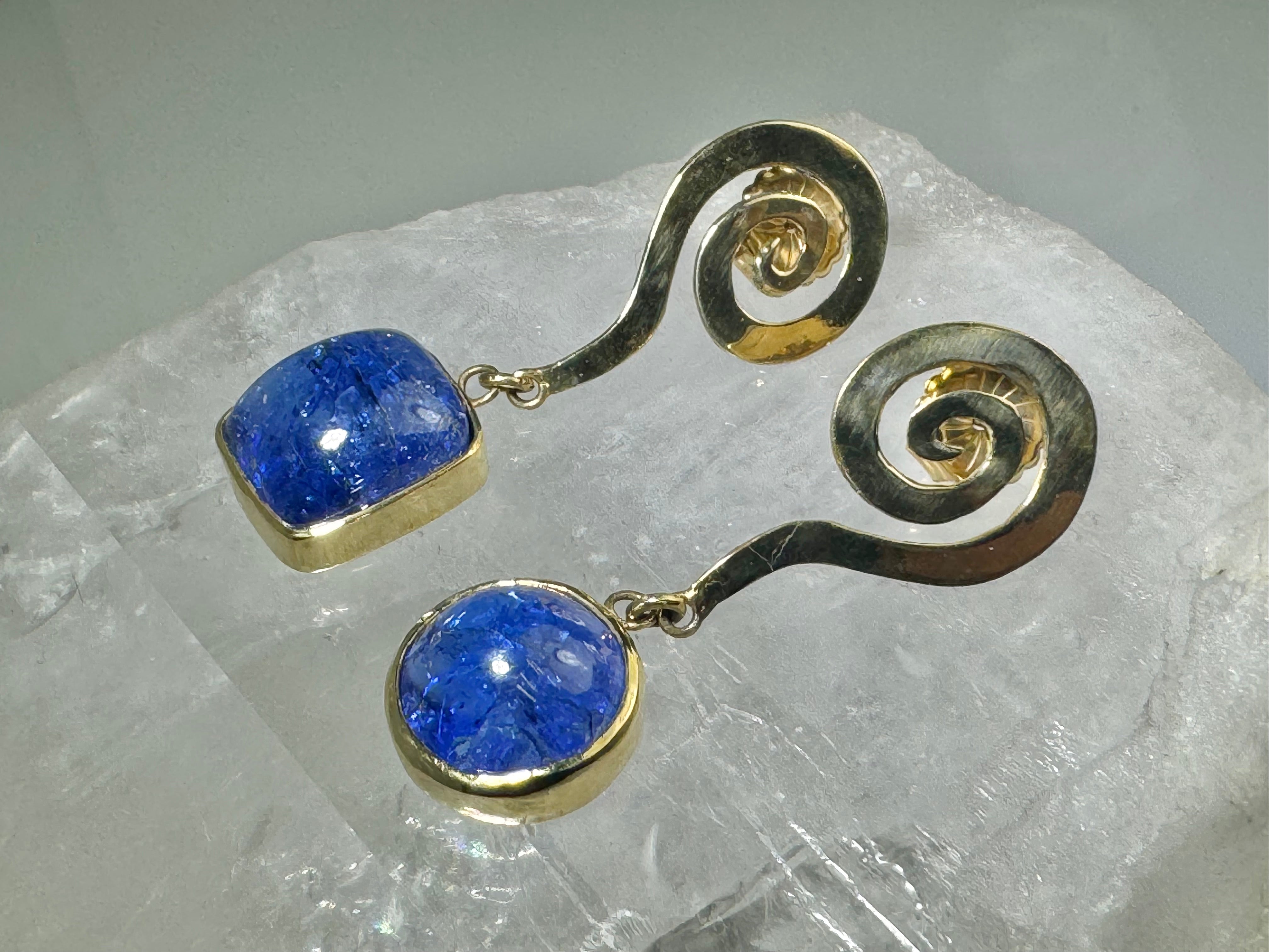 Tanzanite Swirl 18k Earrings