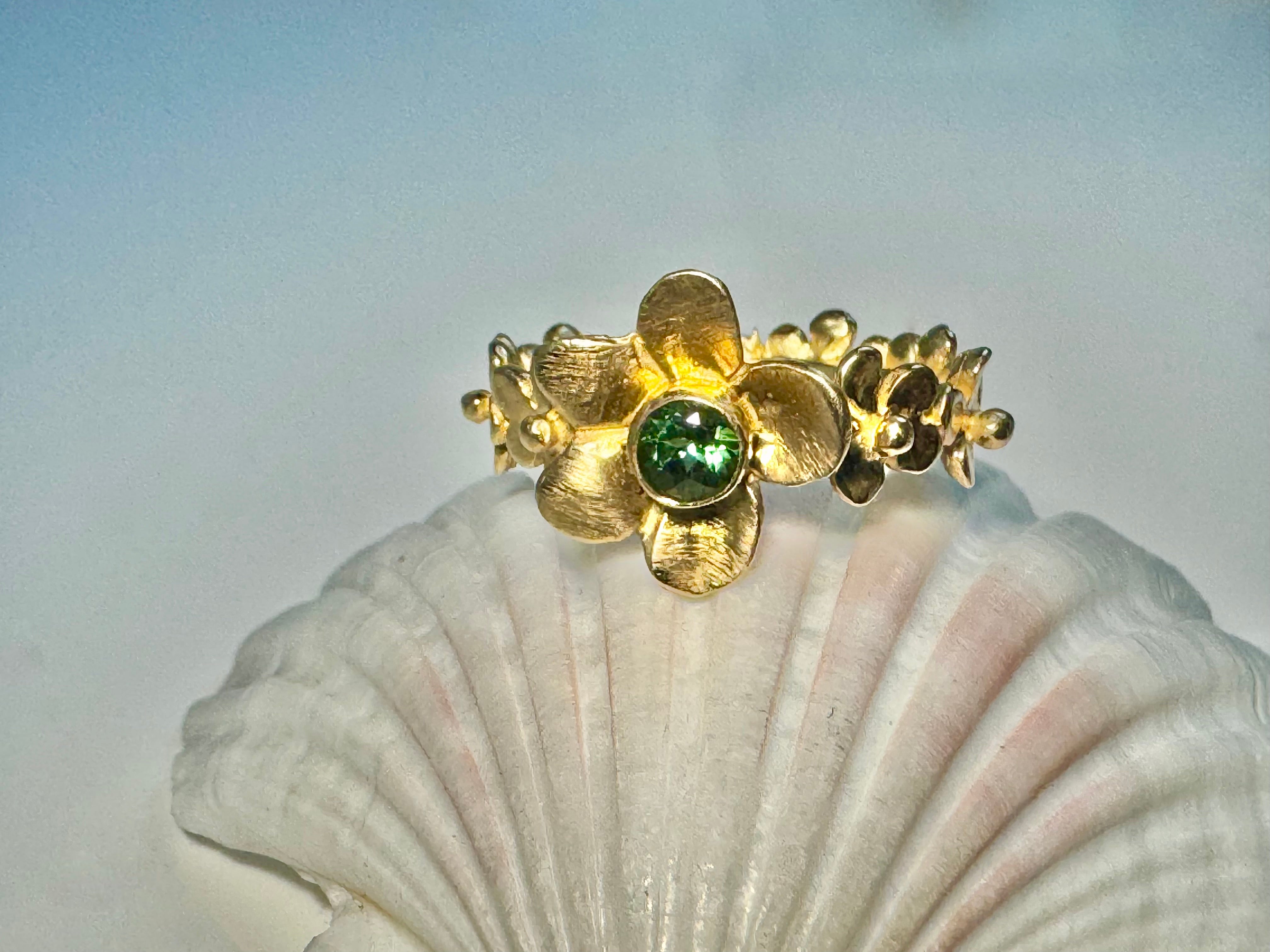 Green Tourmaline 14k Flower Ring