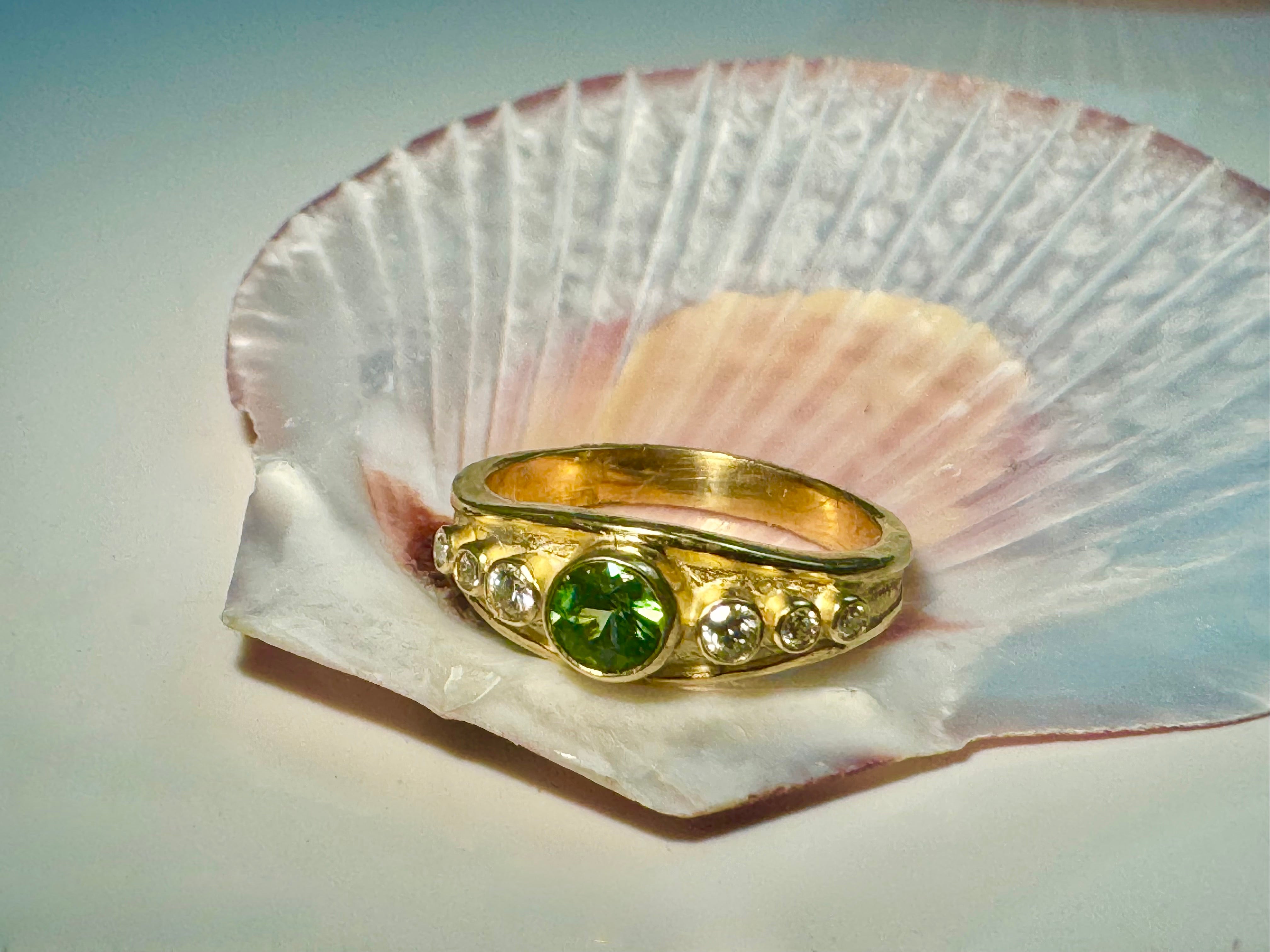 Green Tourmaline & Diamond 14k Ring