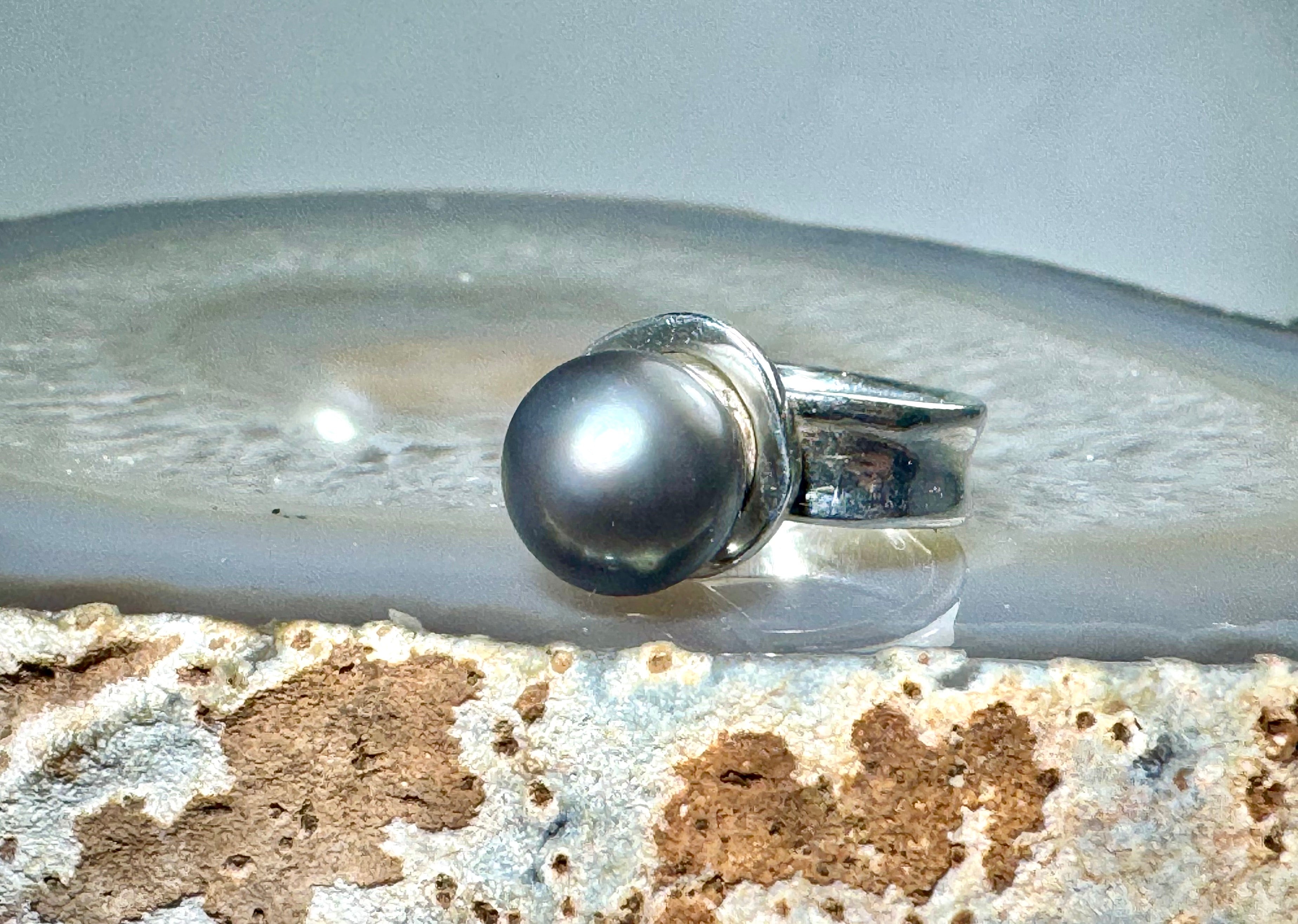 Pearl Tahitian Concave Sterling Band