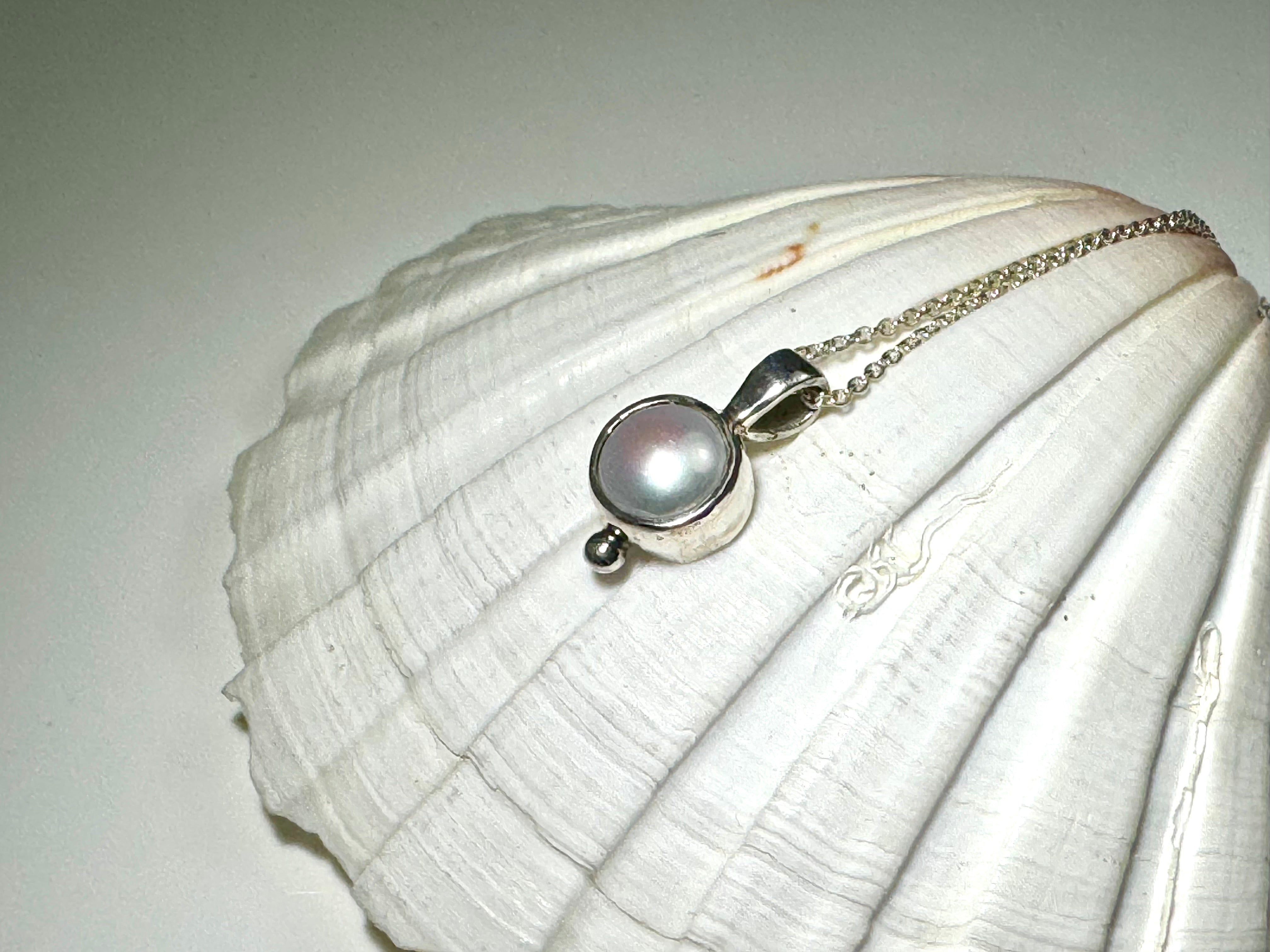 Pearl 8mm Sterling Pendant