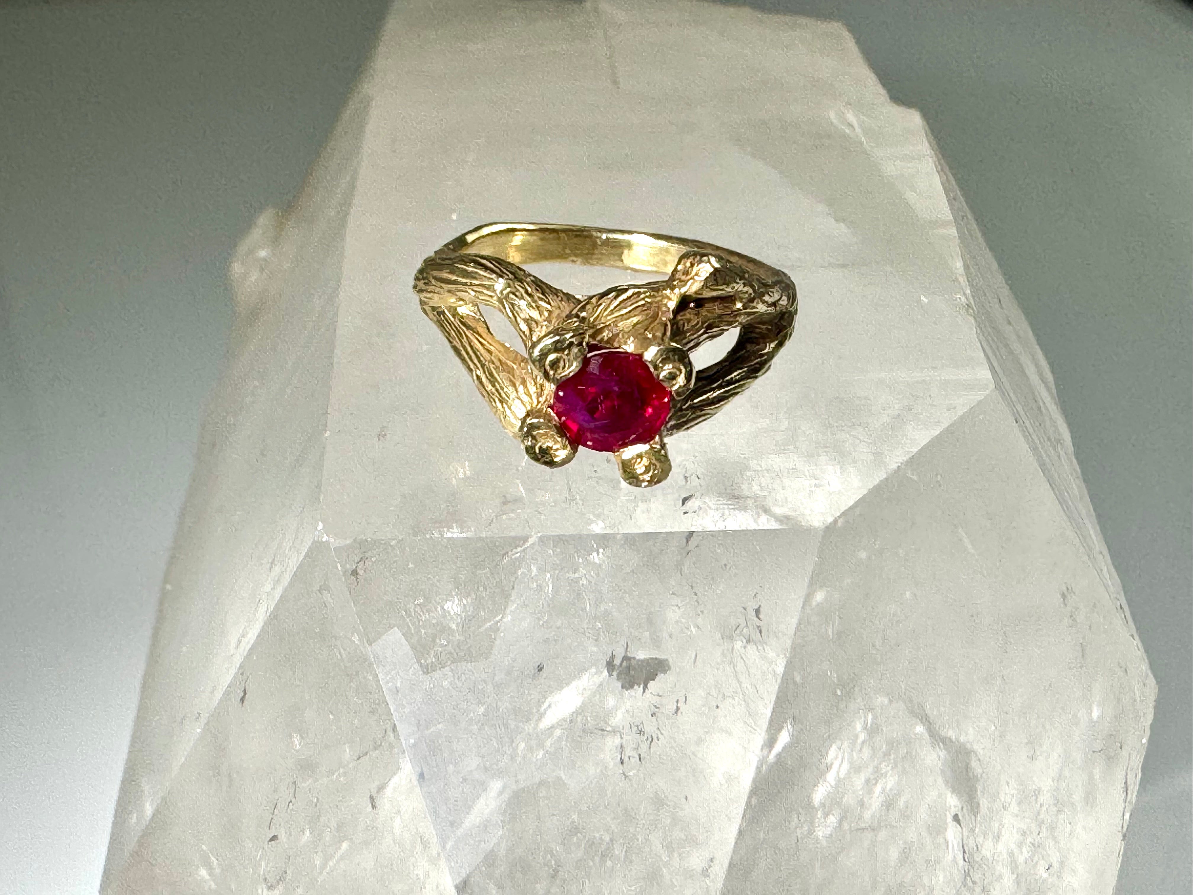 Ruby (Burma) Bark 18k Ring
