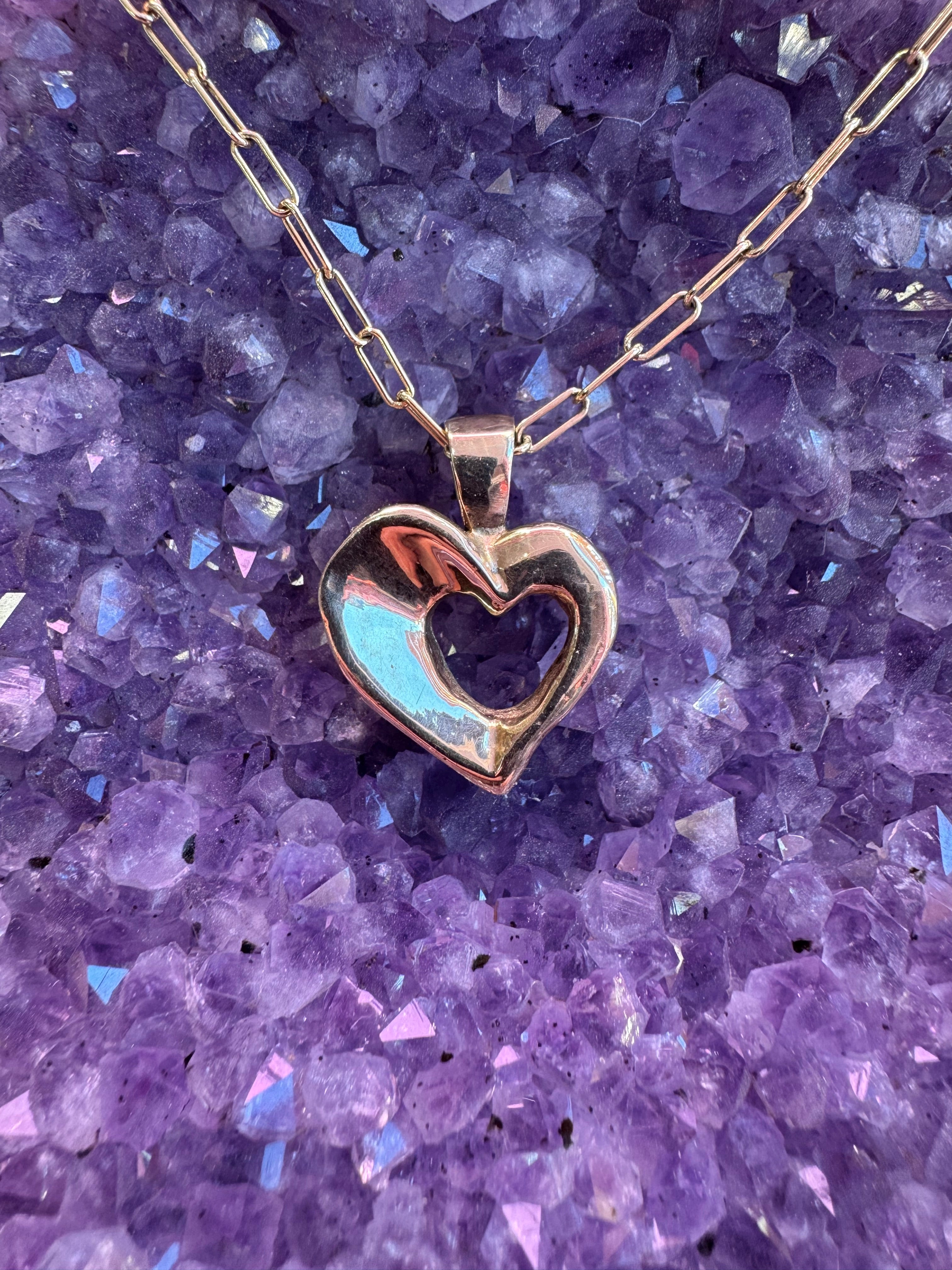 Heart Offset Cutout 18k Gold Pendant