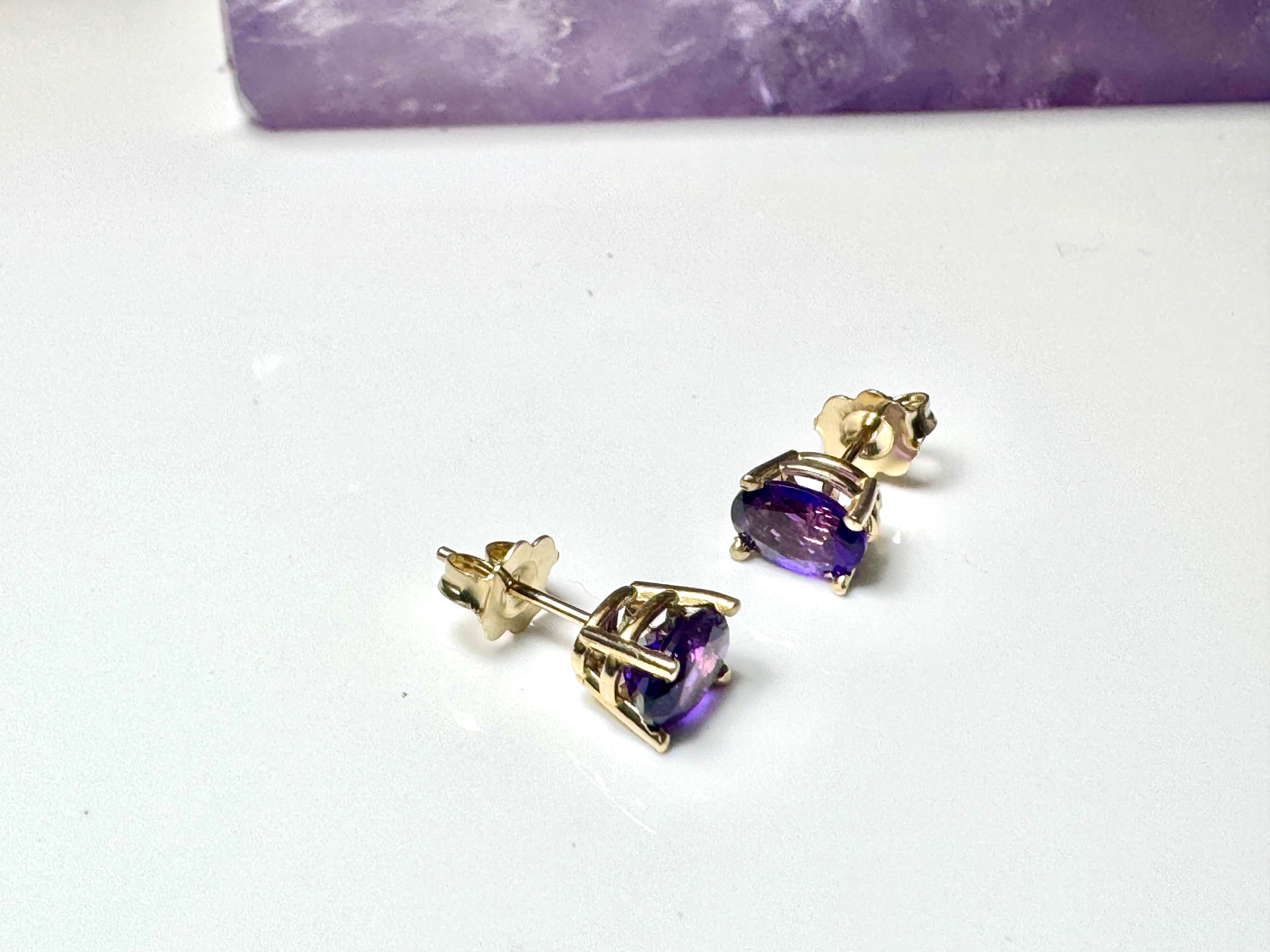 Amethyst Faceted Oval 14k Studs