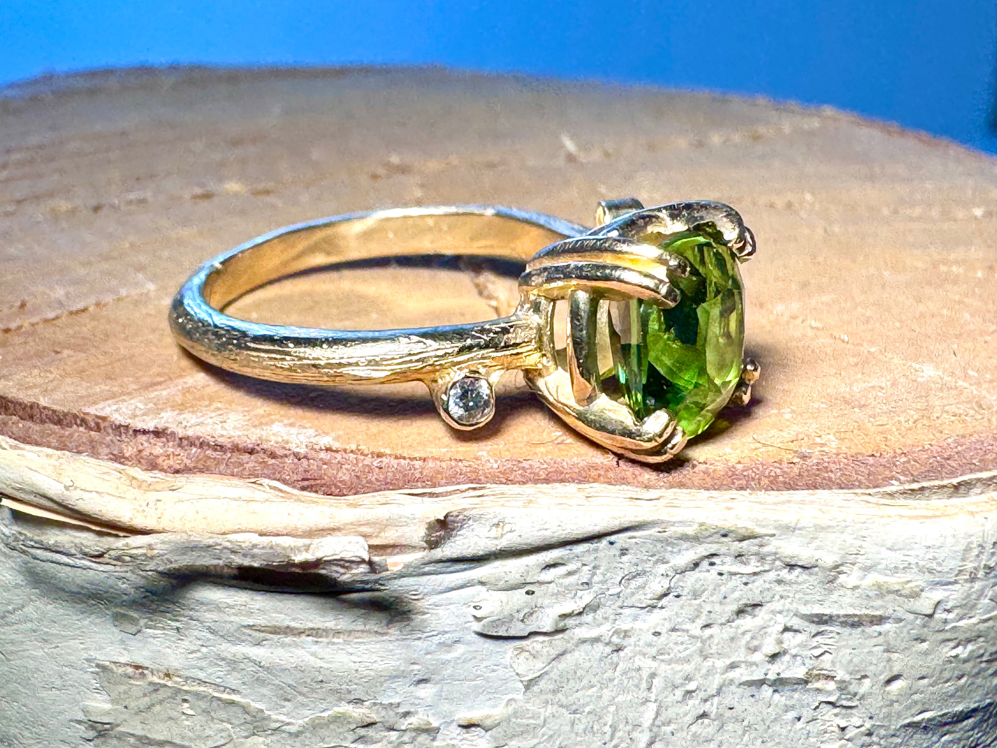 Green Tourmaline & Diamond Bark Ring