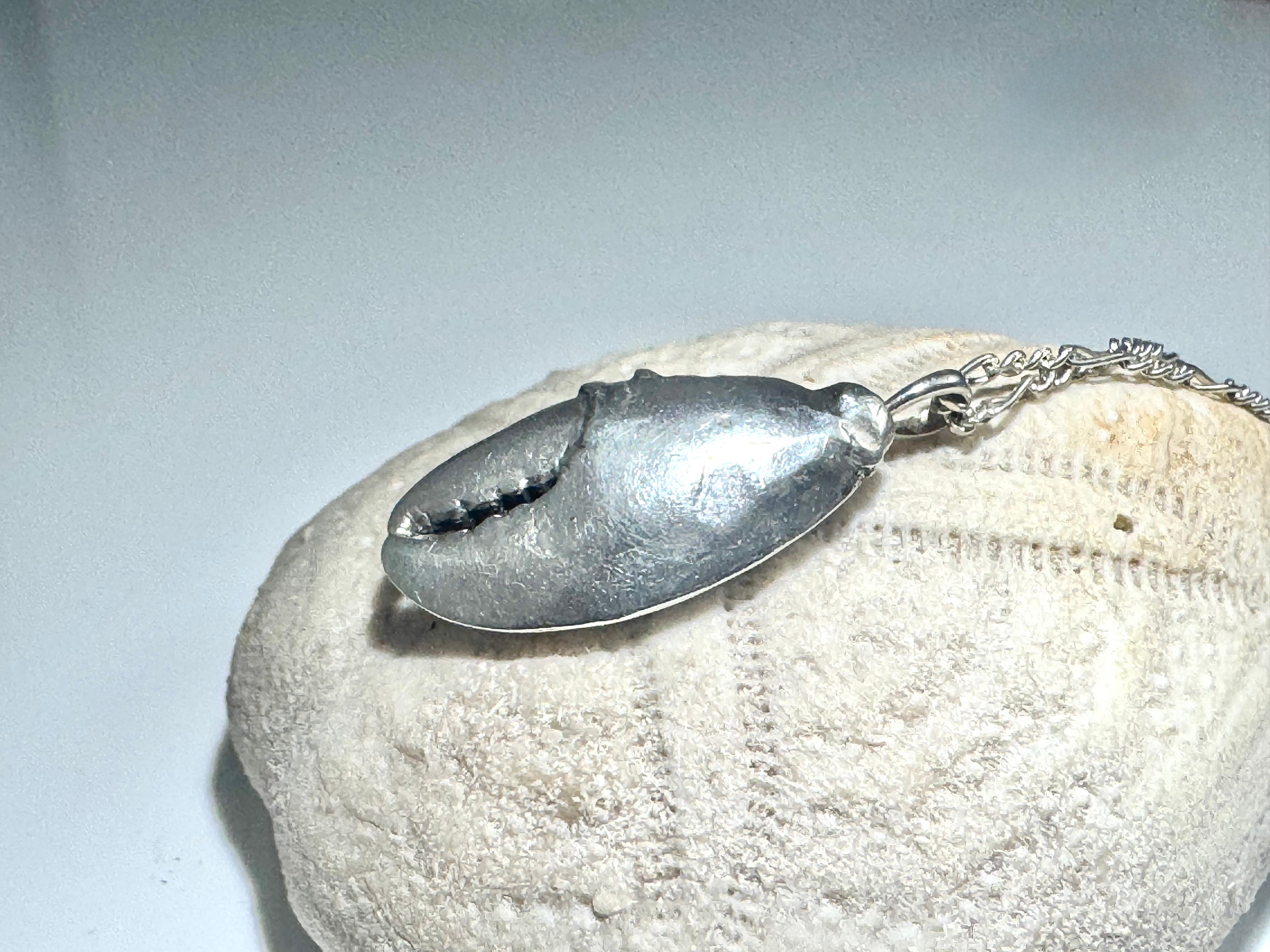 The Lobster Claw Medium Sterling Pendant
