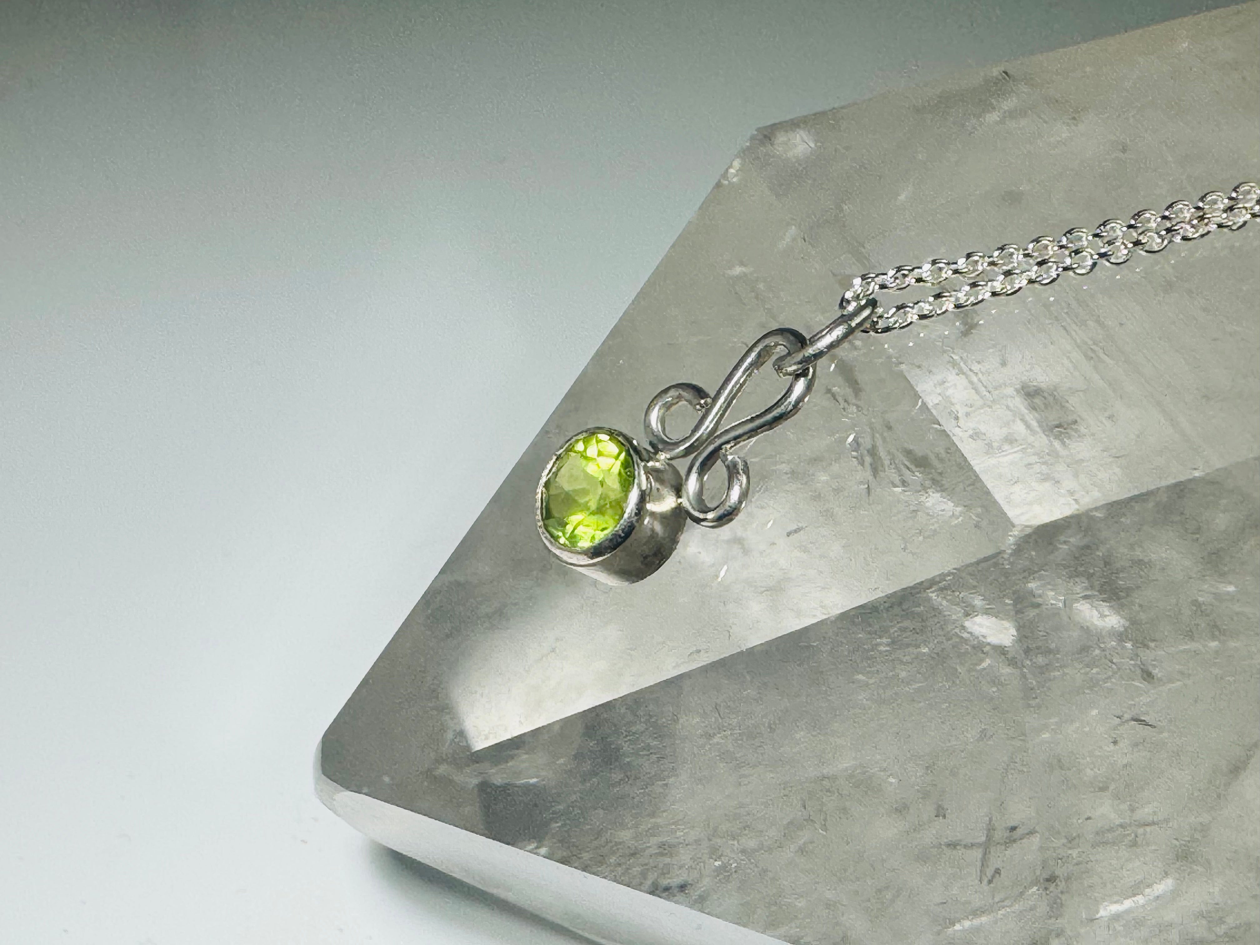 Peridot Swirl Sterling Pendant